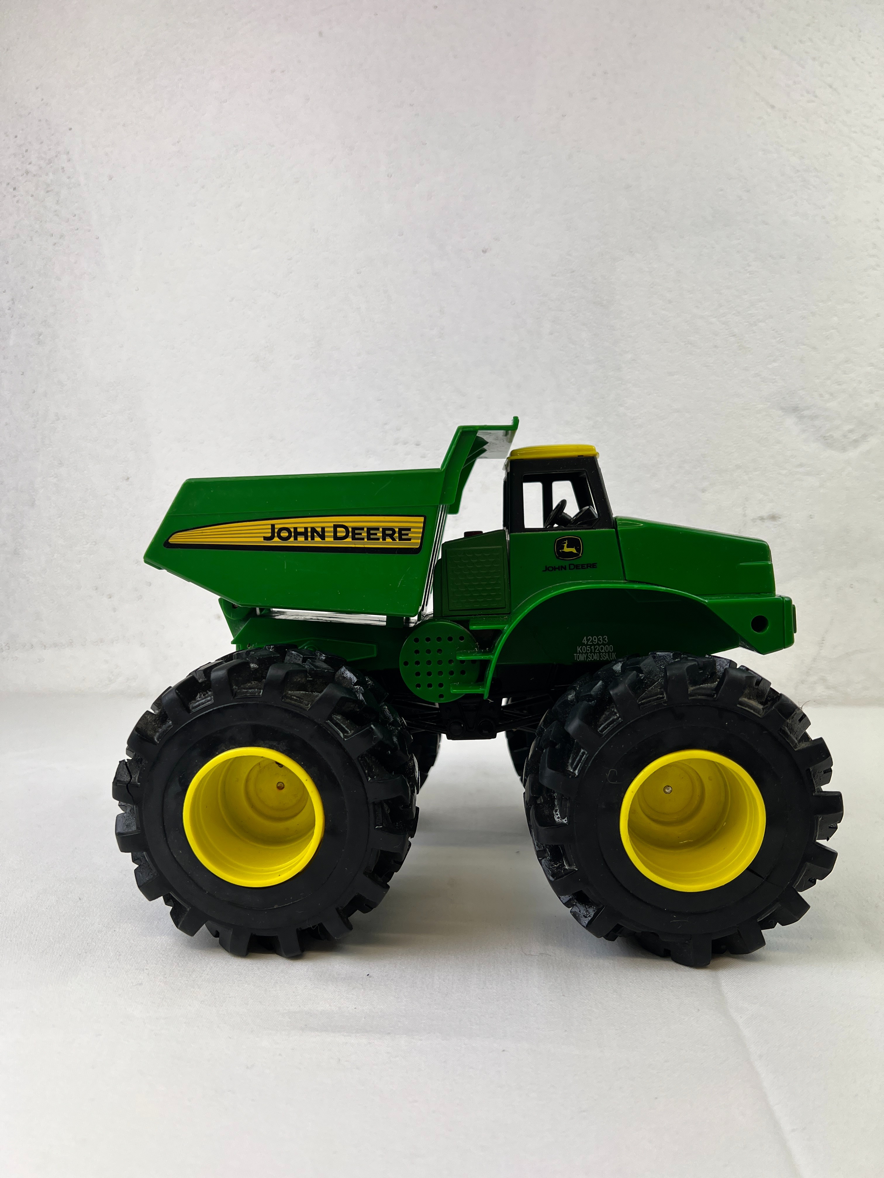 Camion benne basculante John Deere  - Vue 2 - 
