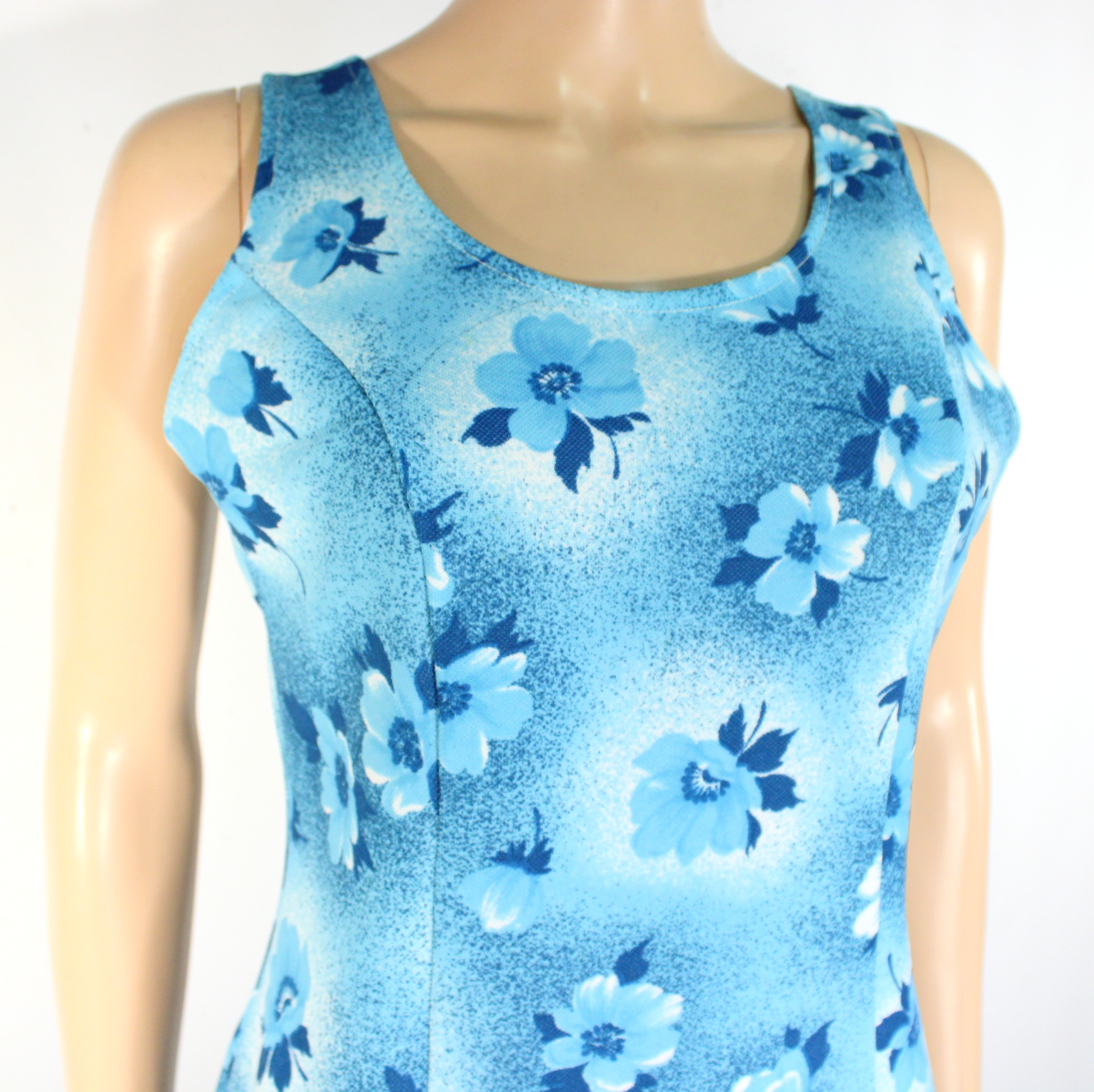 Robe Vintage Bleue Fleuris Taille Estimée XL - Photo 1