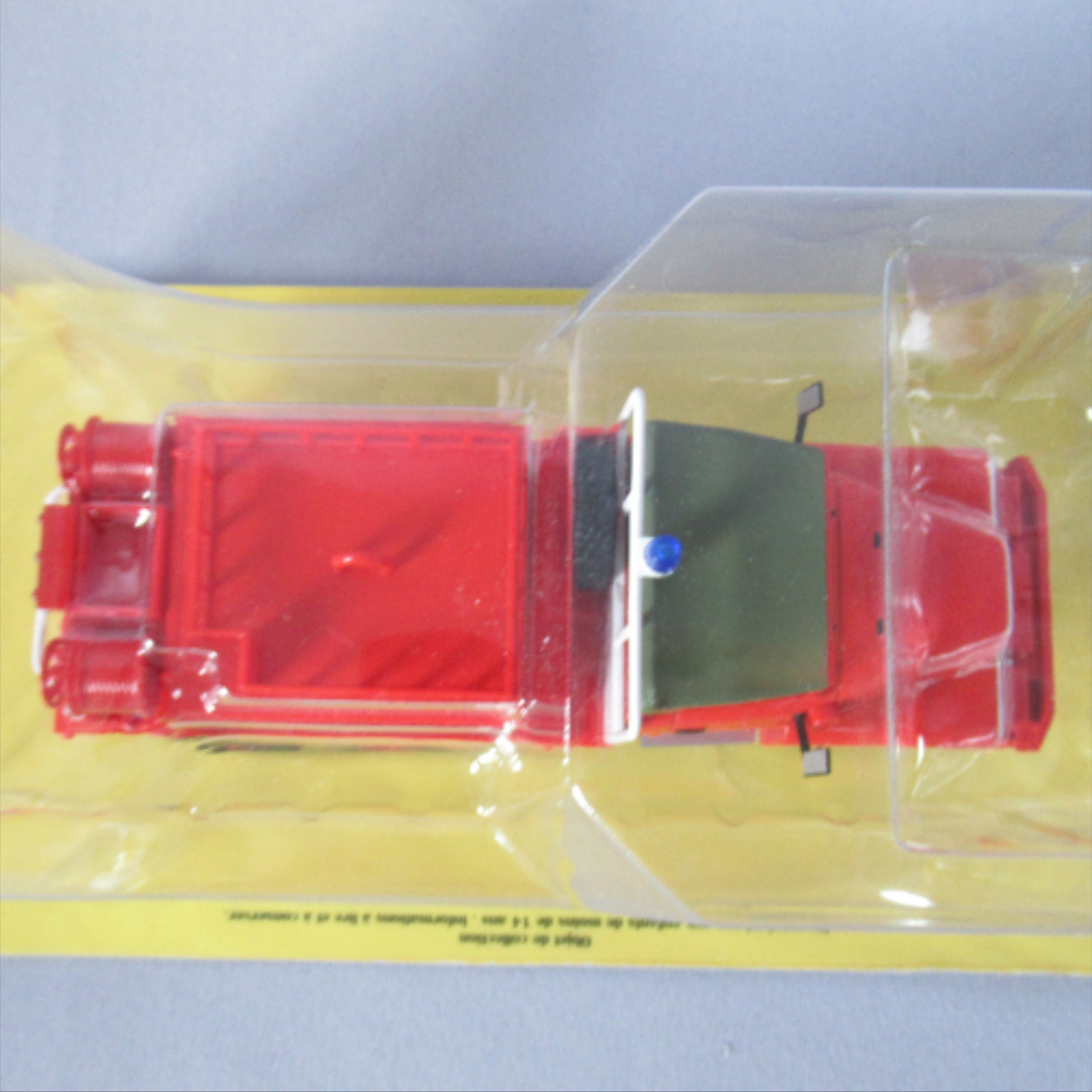 Voir photo 3 de Modèle réduit Camion de Pompiers "Camion Citerne Type Lourd Acmat TPK 6,35 6x6 FFL", échelle 1/43 Modèle réduit Camion de Pompiers "Camion Citerne Type Lourd Acmat TPK 6,35 6x6 FFL", échelle 1/43 Comme neuf - Vue 3 -