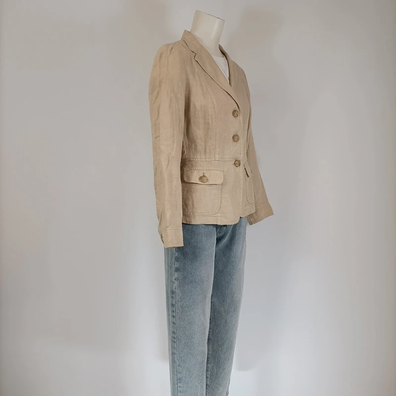 Blazer beige en lin Weekend Max Mara coupe cintrée élégante boutons nacrés taille 40 Très bon état - Vue 7 - 