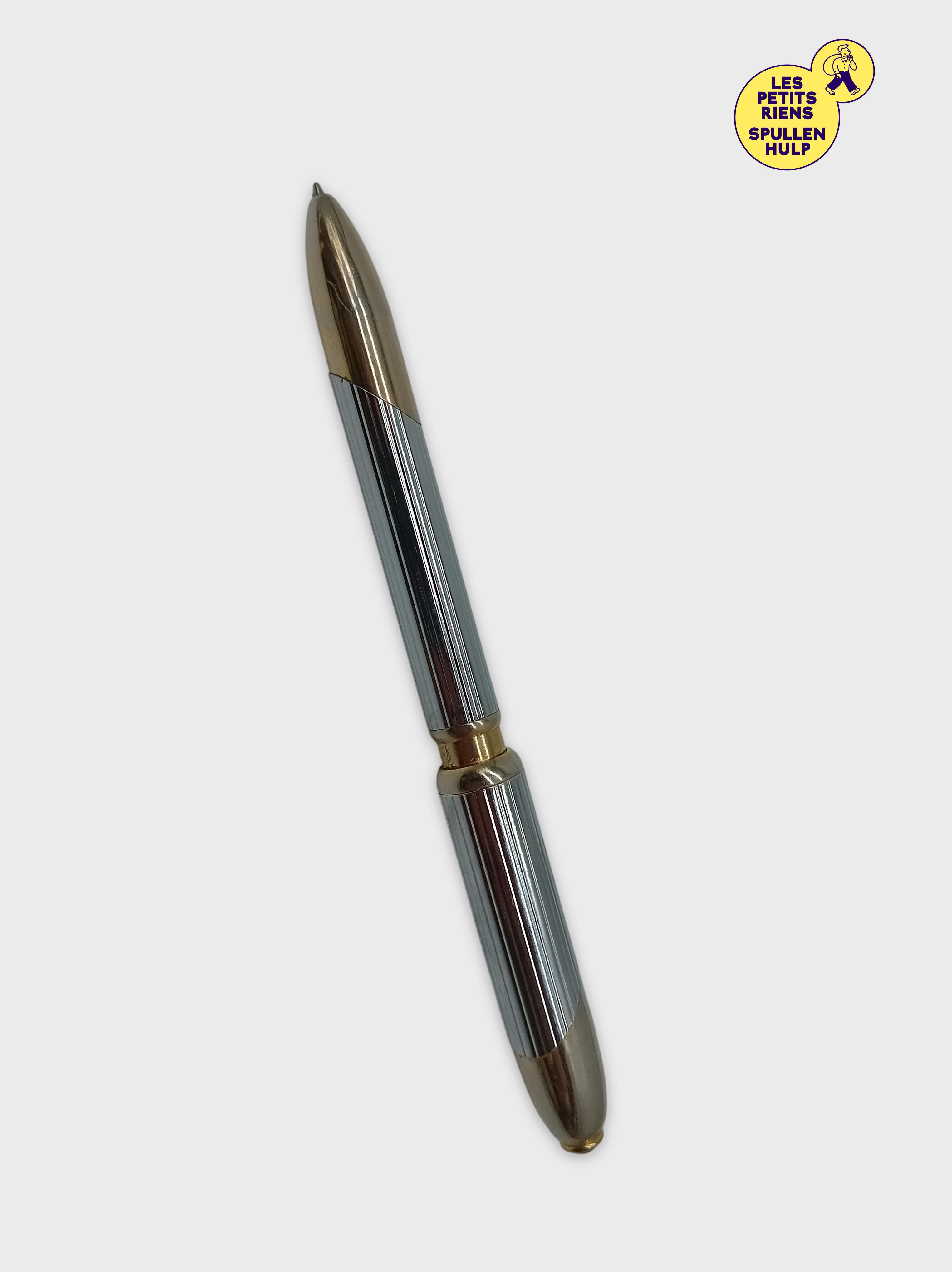 Stylo À Bille Bicolore Doré Et Argenté Cannelé Élégant Standard (O276)  - Vue 2 - 