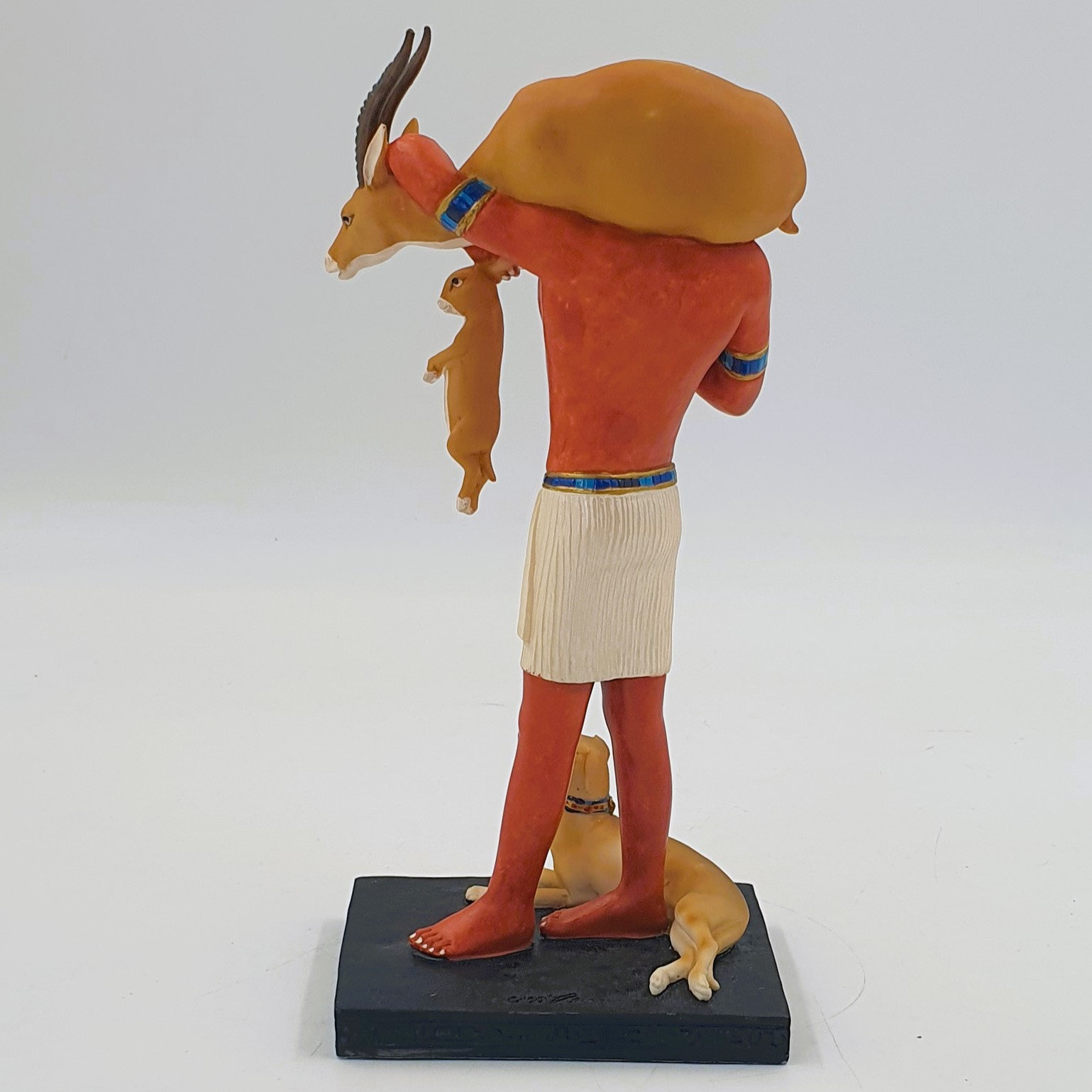 Statuette chasseur égyptien en résine - Photo 4