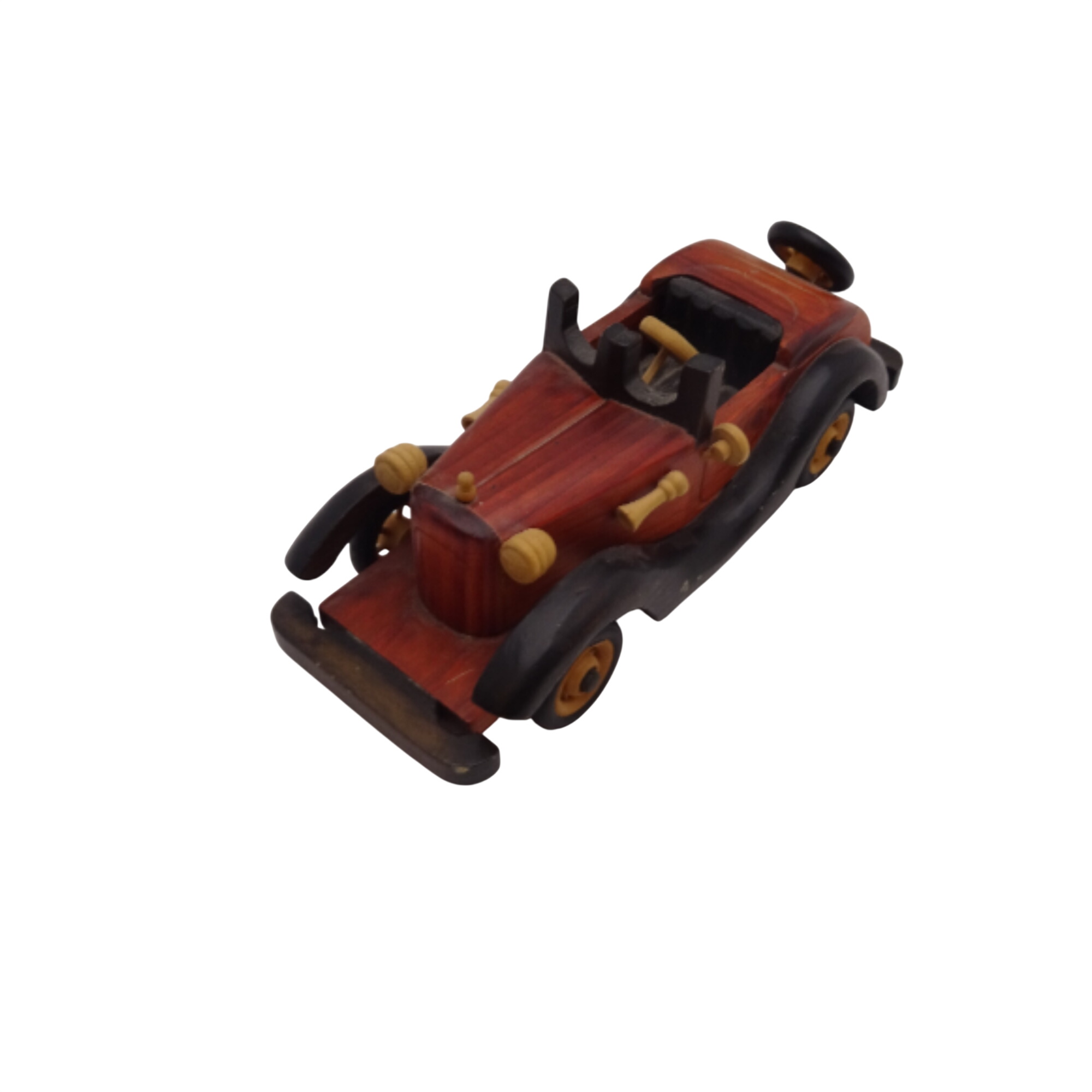 Acheter Voiture en bois. Bon état - 12,00 € Voiture en bois. Bon état - reconditionné disponible sur Label Emmaüs