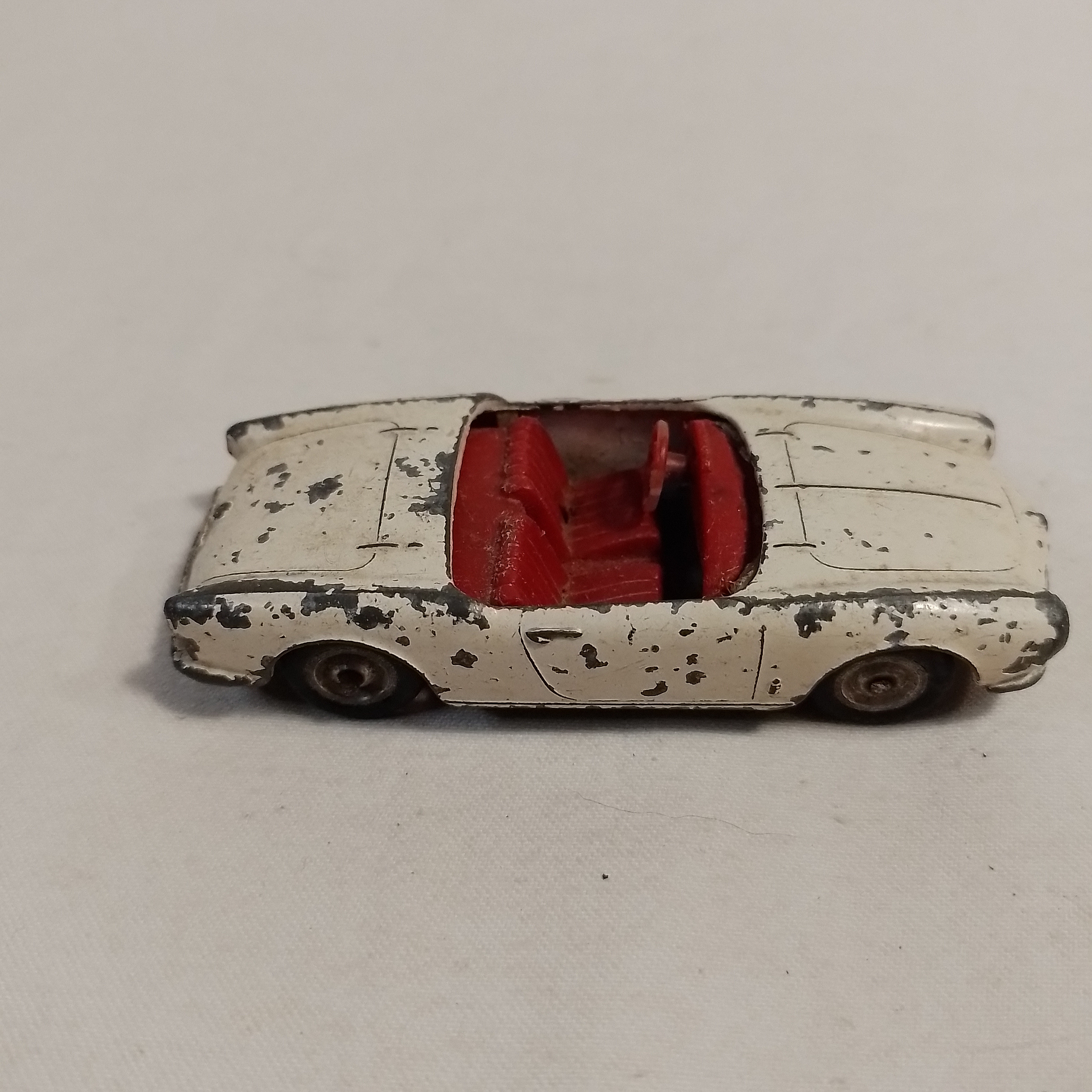 Voir photo 3 de Voiture miniature SOLIDO Alfa Romeo Guilietta Spider Voiture miniature SOLIDO Alfa Romeo Guilietta Spider - Vue 3 -