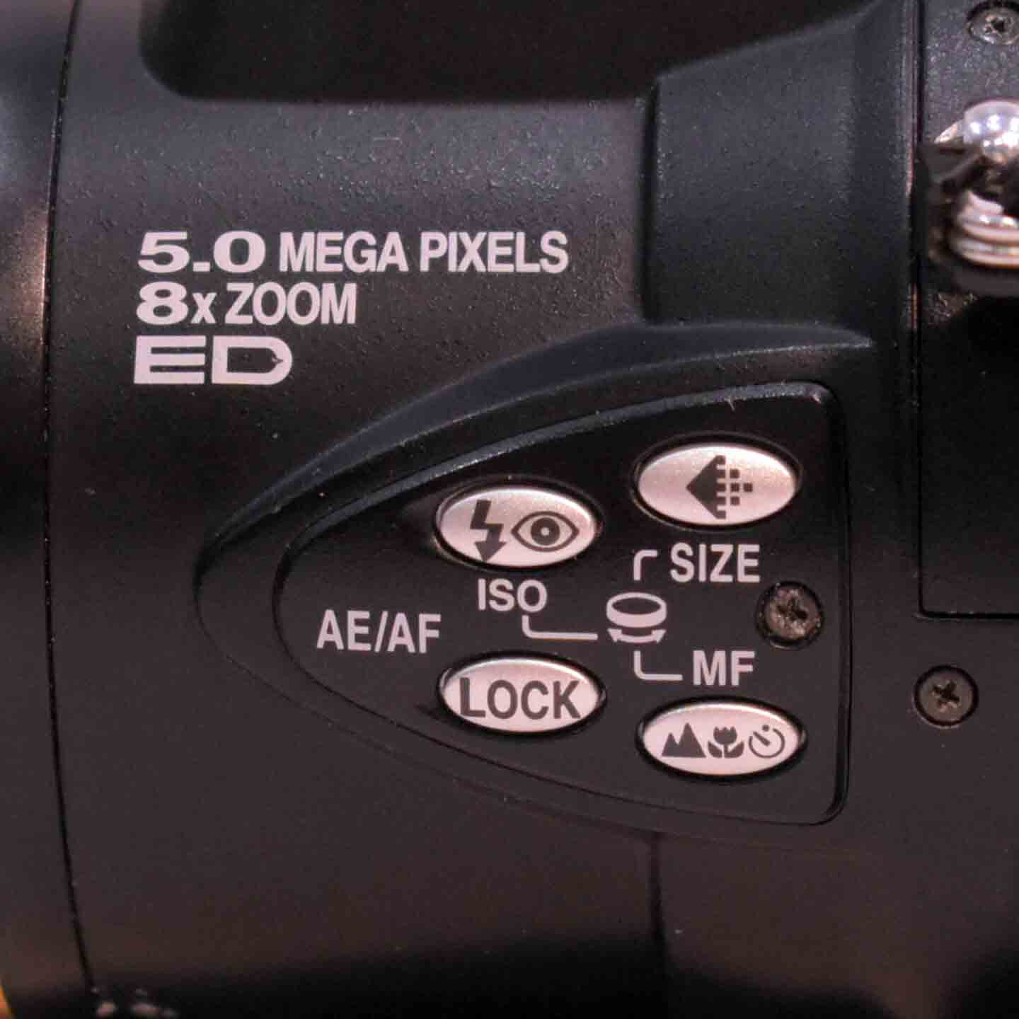 Nikon™ Coolpix 5700 - Appareil Photo Bridge Numérique - Photo 17