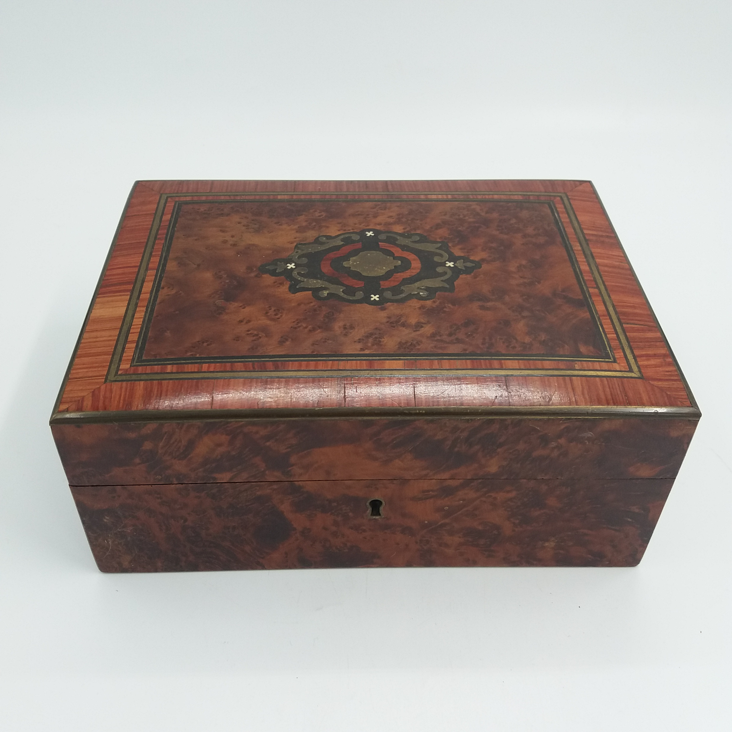 Ancien Coffret à Bijoux Capitonné - Occasion - Écrin Vintage Pour Rangement Ou Décoration