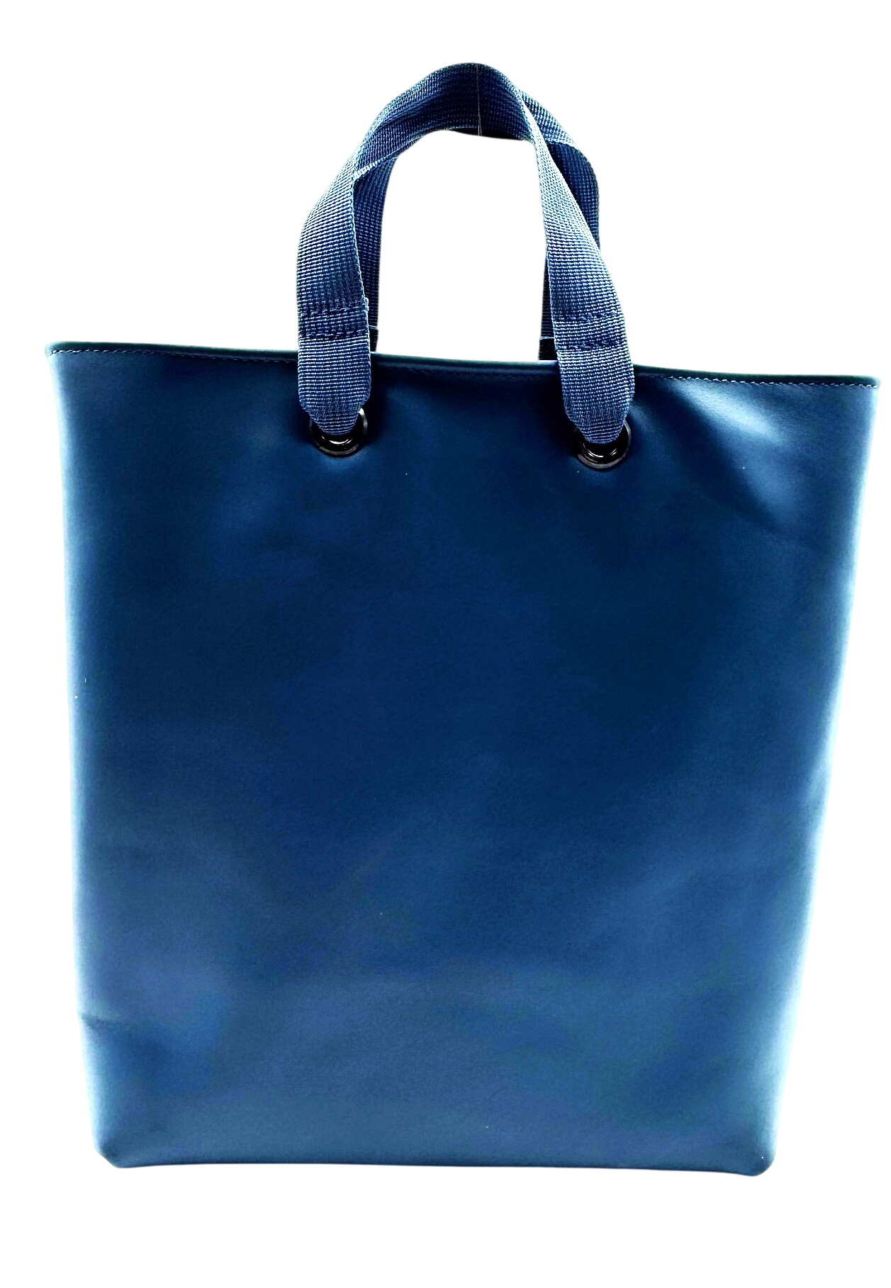 BB Cabas bleu marine en cuir lisse Comme neuf -  reconditionné disponible sur Label Emmaüs