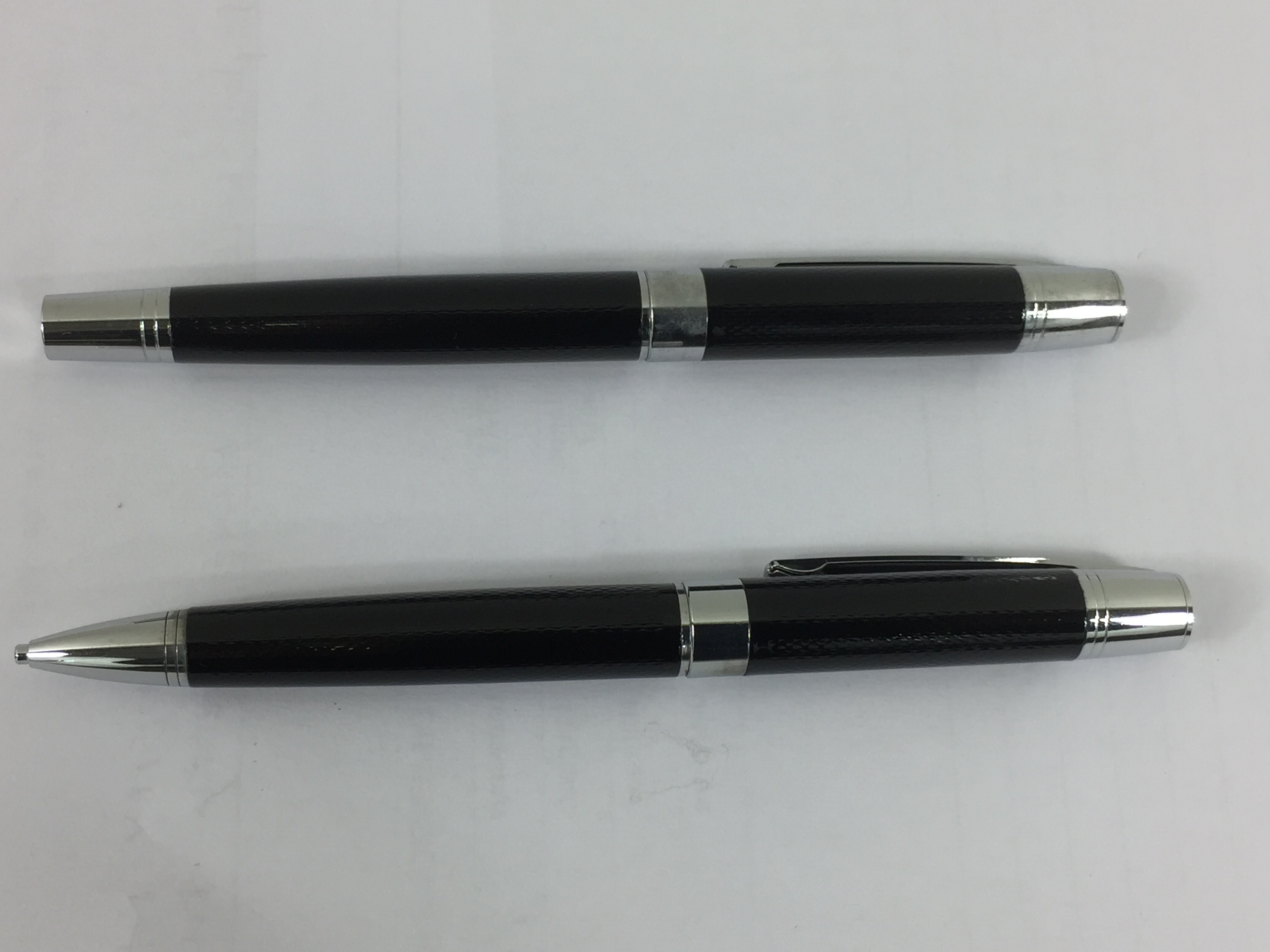 Parure de 2 stylos roller et mine, Thierry MUGLER - Image 5