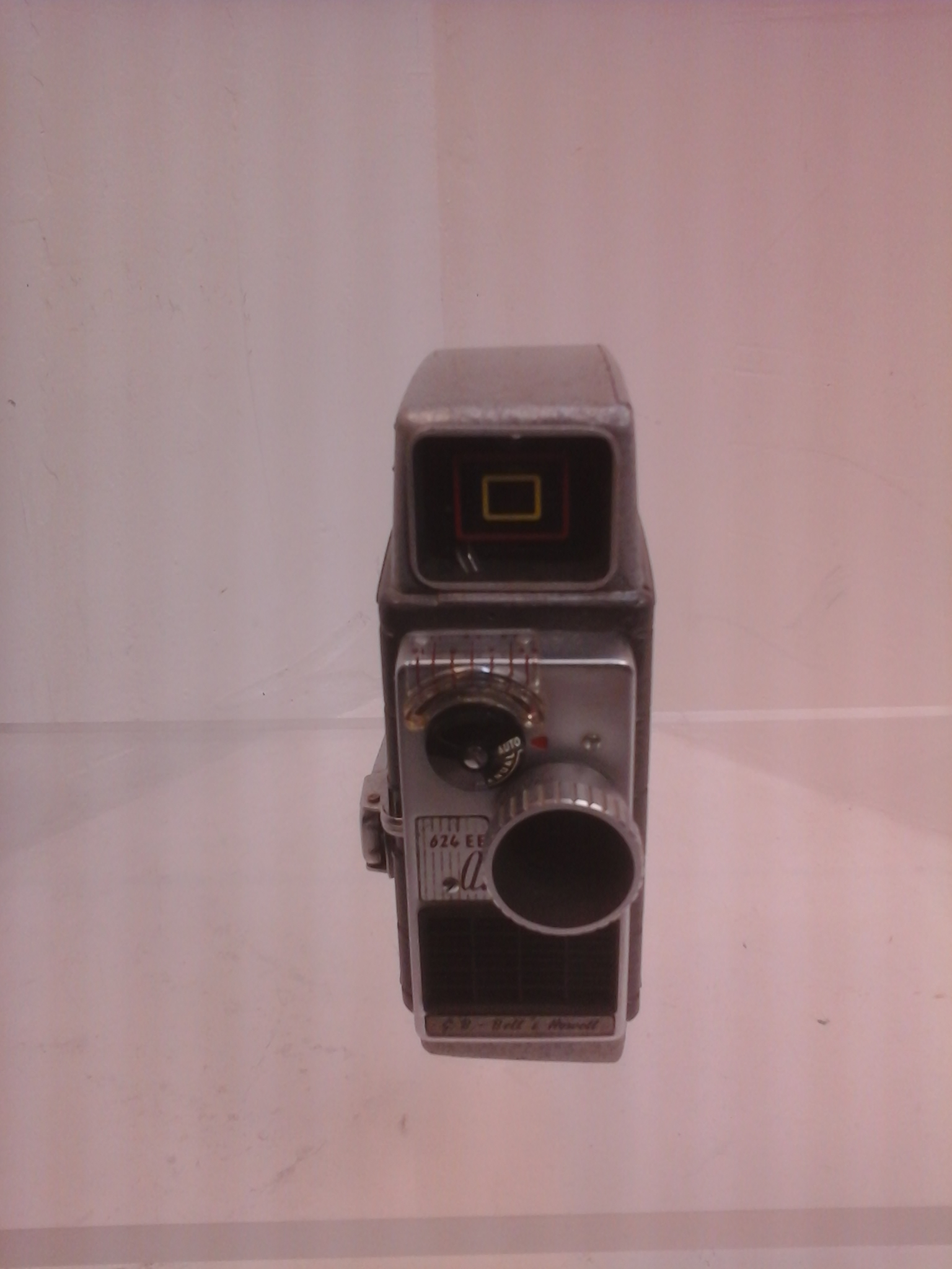 Voir photo 3 de Caméra vintage Bell & Howell 624 EE Autoset-Objet de collection Caméra vintage Bell & Howell 624 EE Autoset-Objet de collection Bon état - Vue 3 -