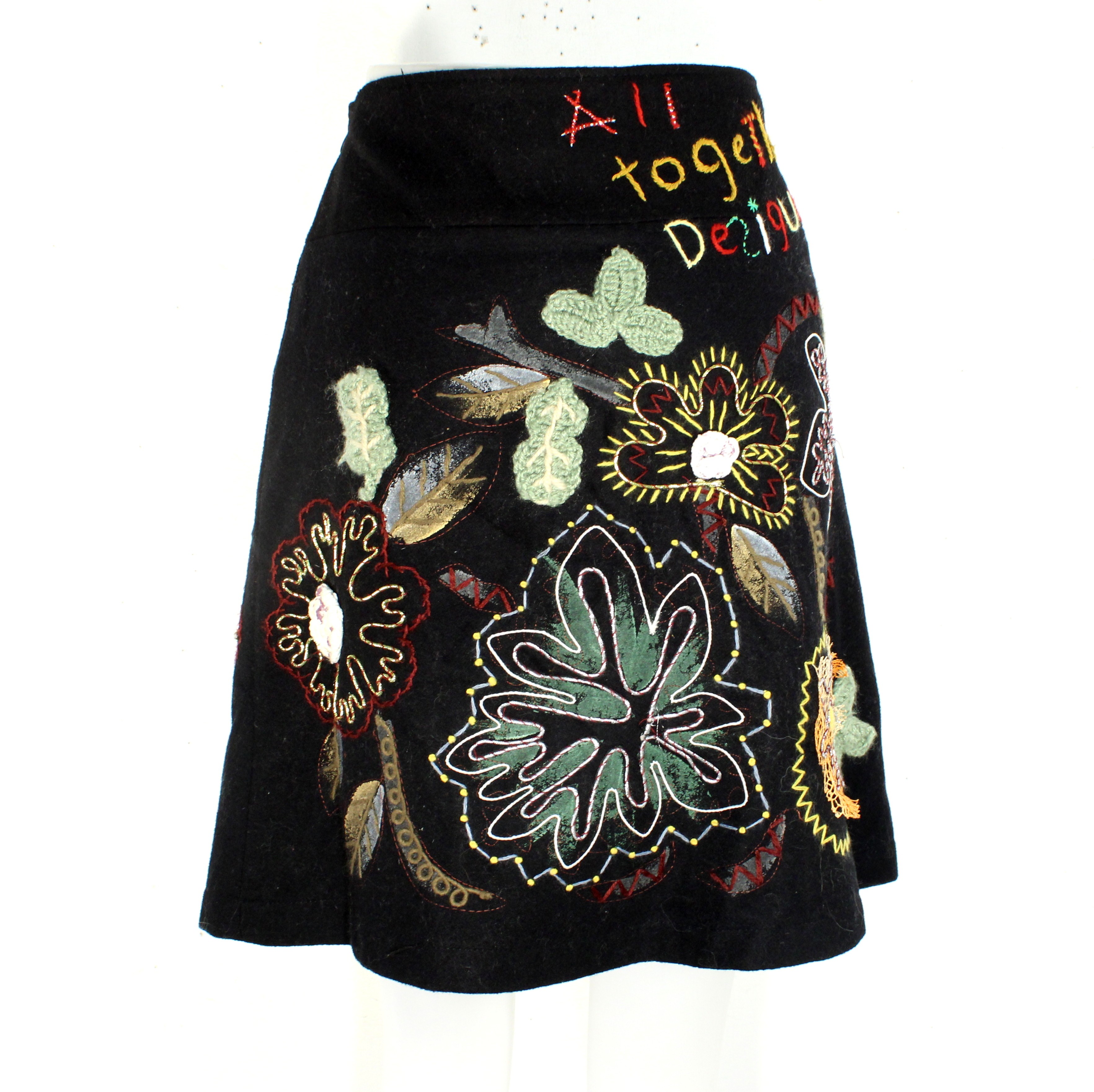 Jupe Noire En Velours A Motifs Desigual Taille 38 Bon état - Vue 3 - 