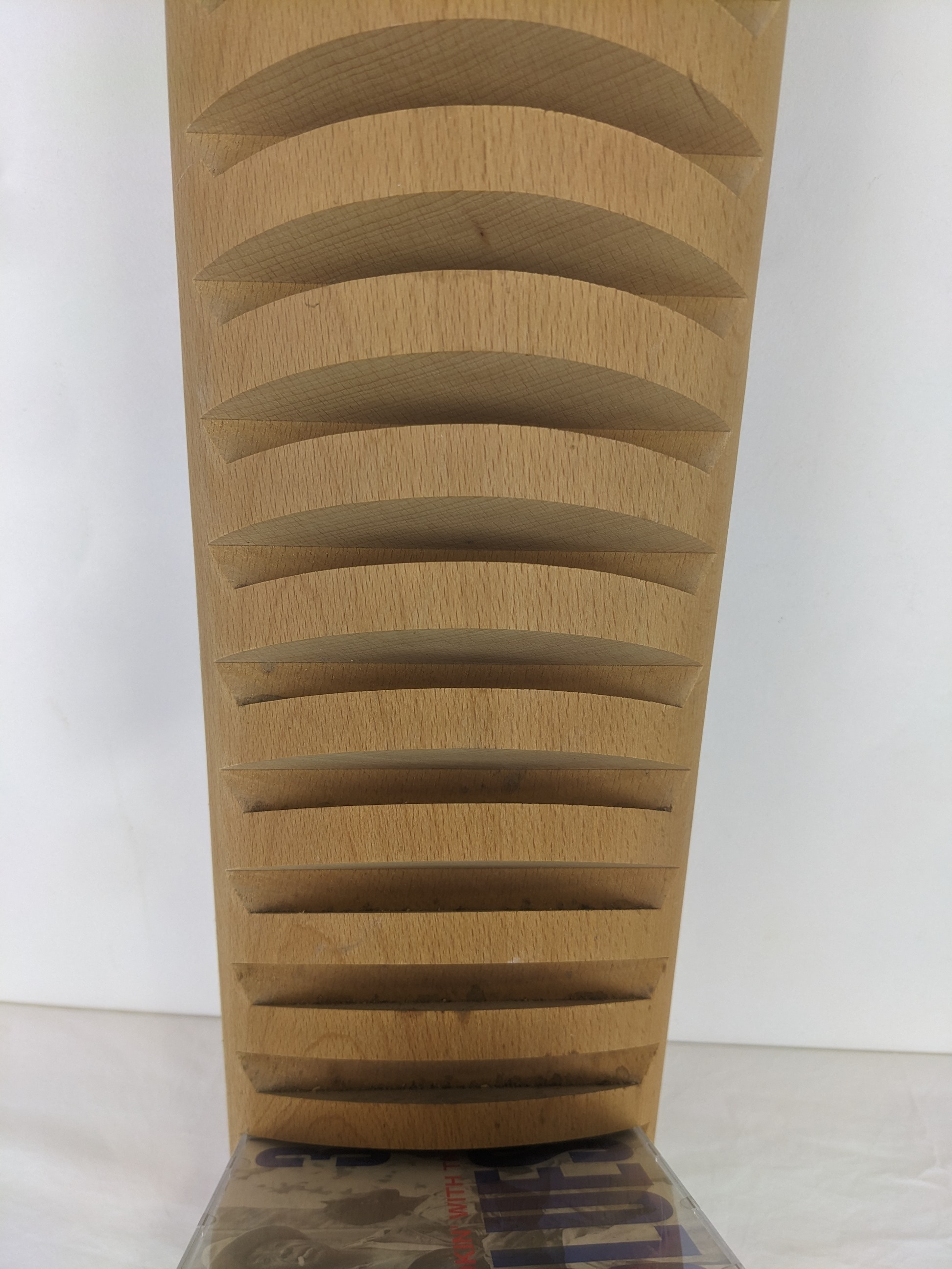 Range CD murale en bois - Photo 1