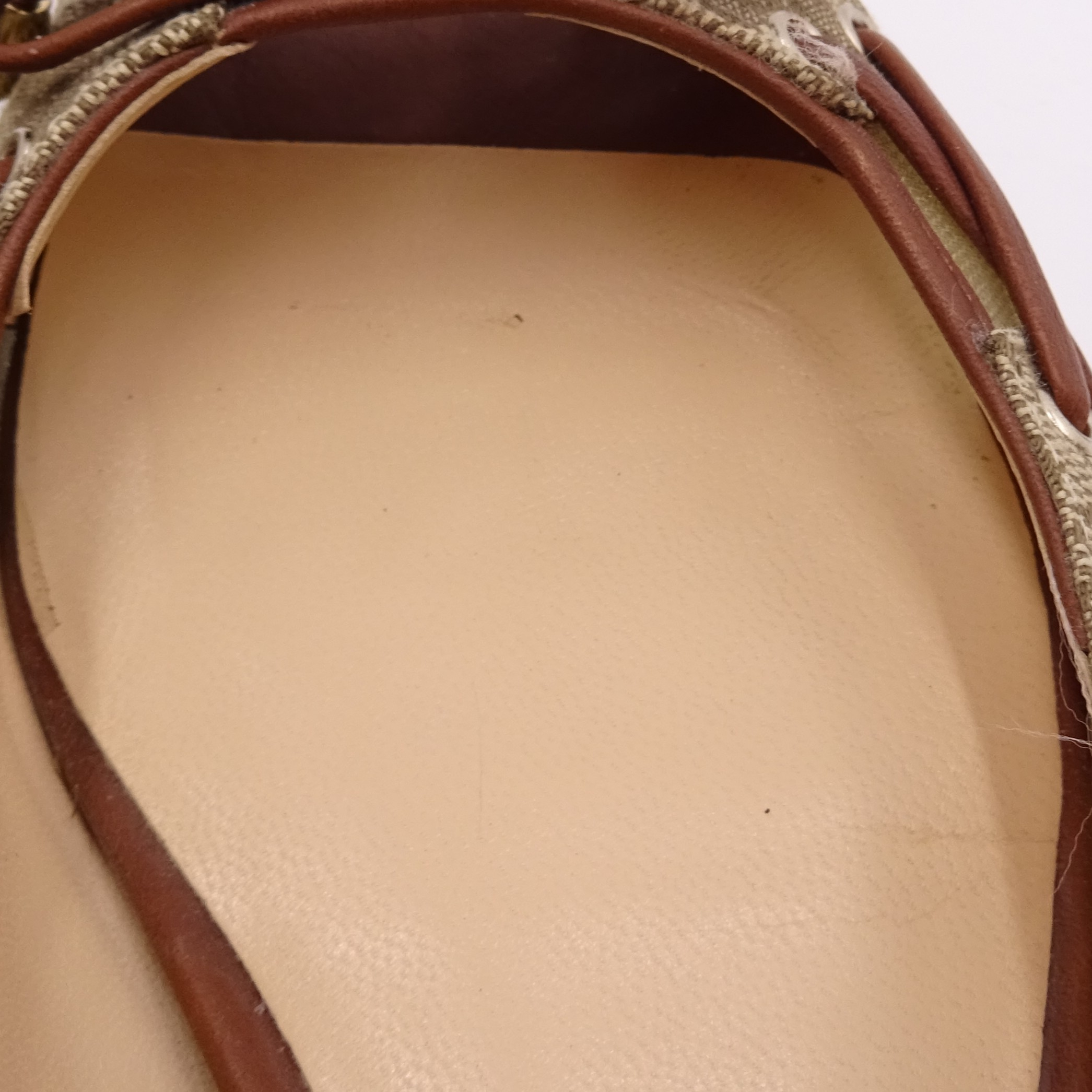 Voir photo 11 de GUESS Sandales ouvertes taille 38 GUESS Sandales ouvertes taille 38 Bon état - Vue 11 -