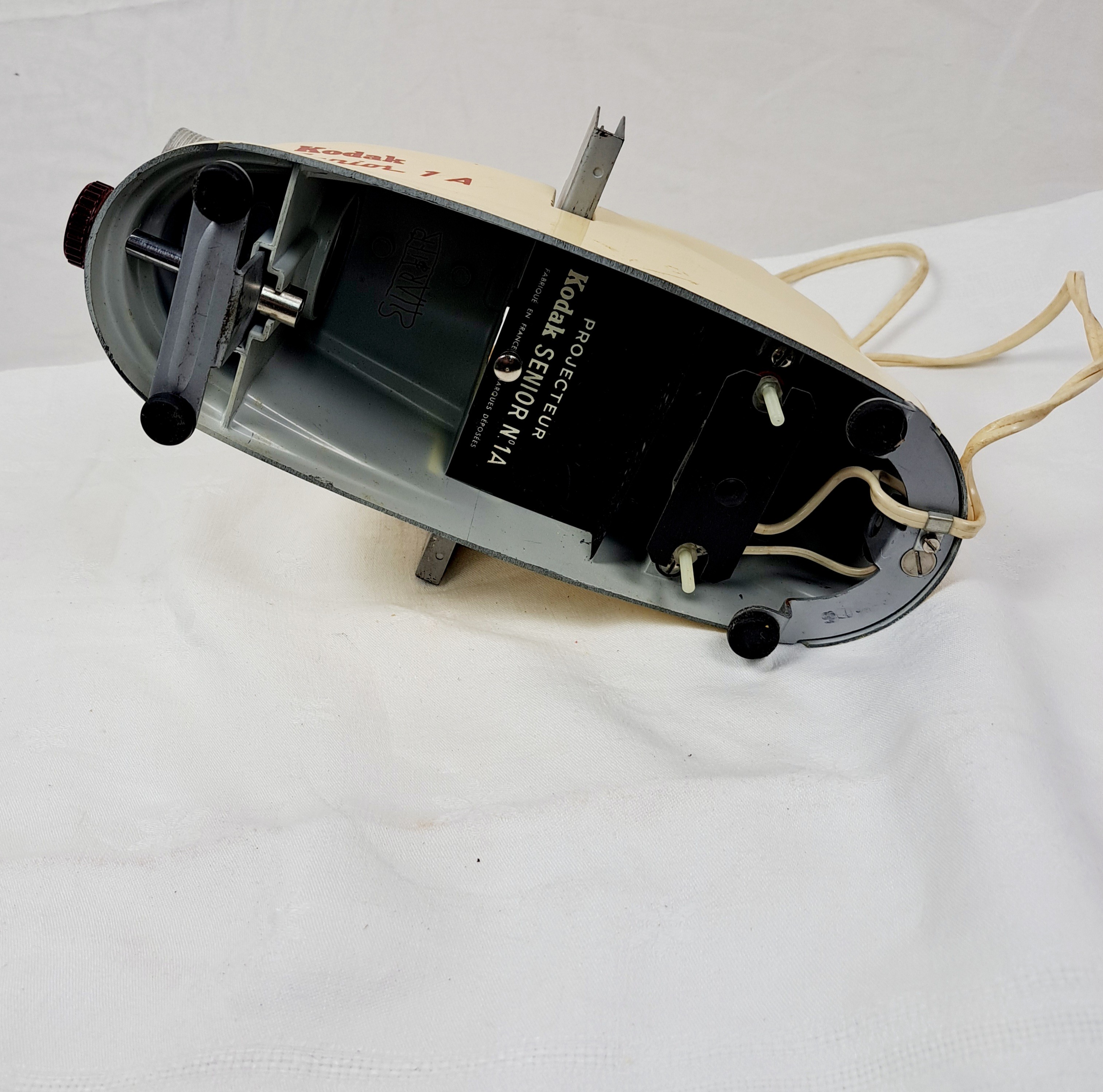 ANCIEN PROJECTEUR A DIAPOSITIVES - Photo 7