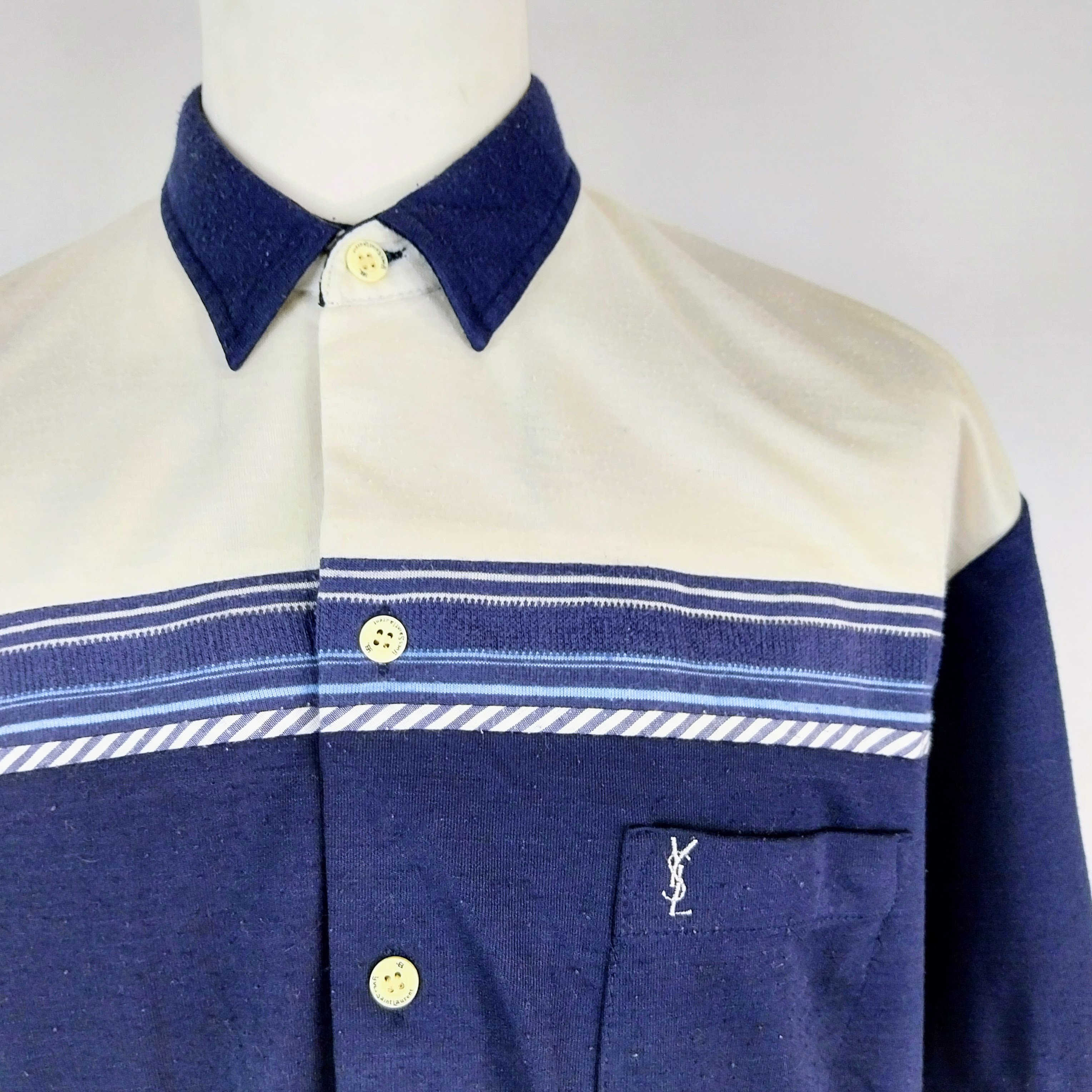Chemise Vintage - Yves Saint Laurent - XXL Très bon état - Vue 2 - 