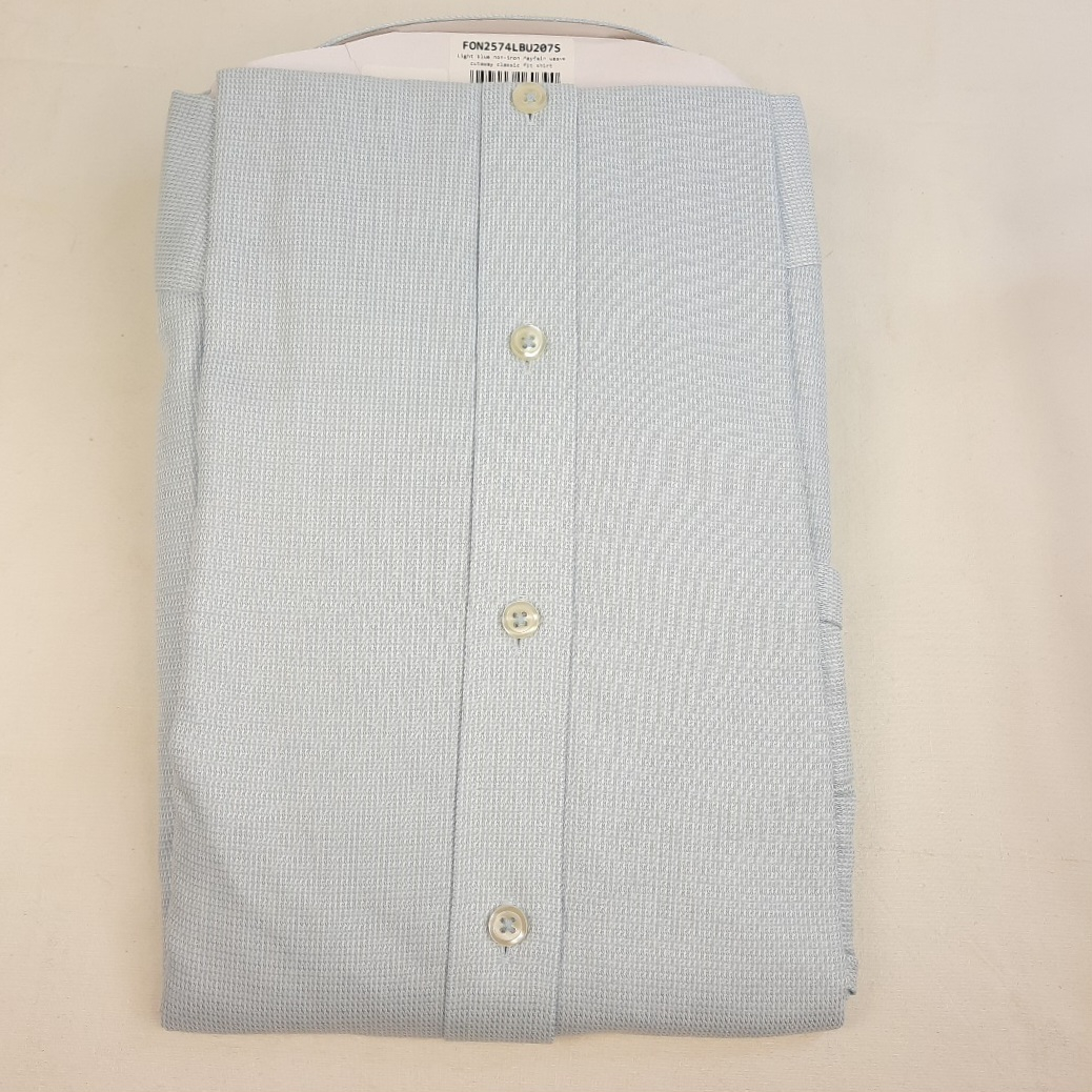 Voir photo 3 de Chemise Homme CharlesTYRWHITT état neuf T44 Chemise Homme CharlesTYRWHITT état neuf T44 Comme neuf - Vue 3 -