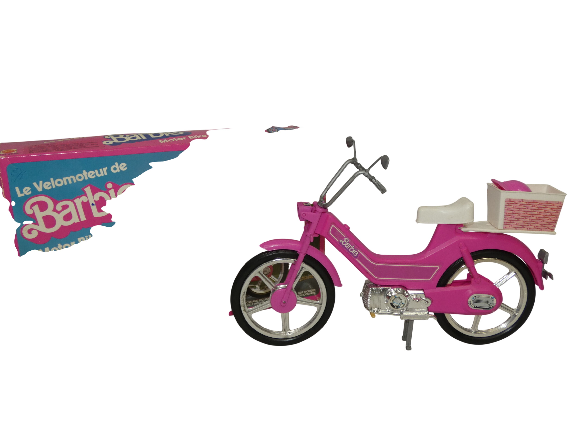 Acheter Barbie le vélomoteur MATTEL 4856 Bon état - 25,00 € Barbie le vélomoteur MATTEL 4856 Bon état - reconditionné disponible sur Label Emmaüs