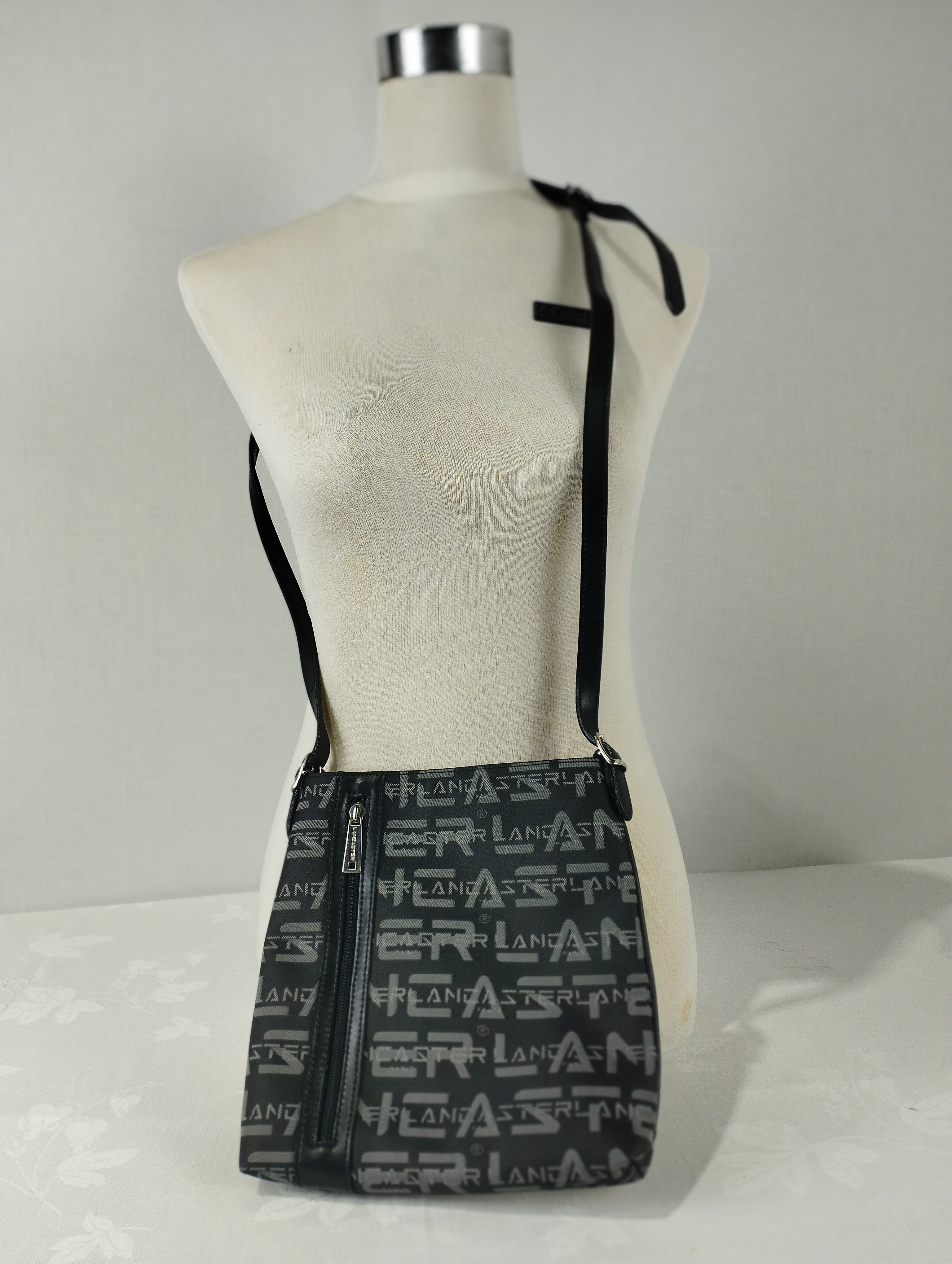 Sac bandoulière noir femme - Lancaster  Bon état - Vue 2 - 