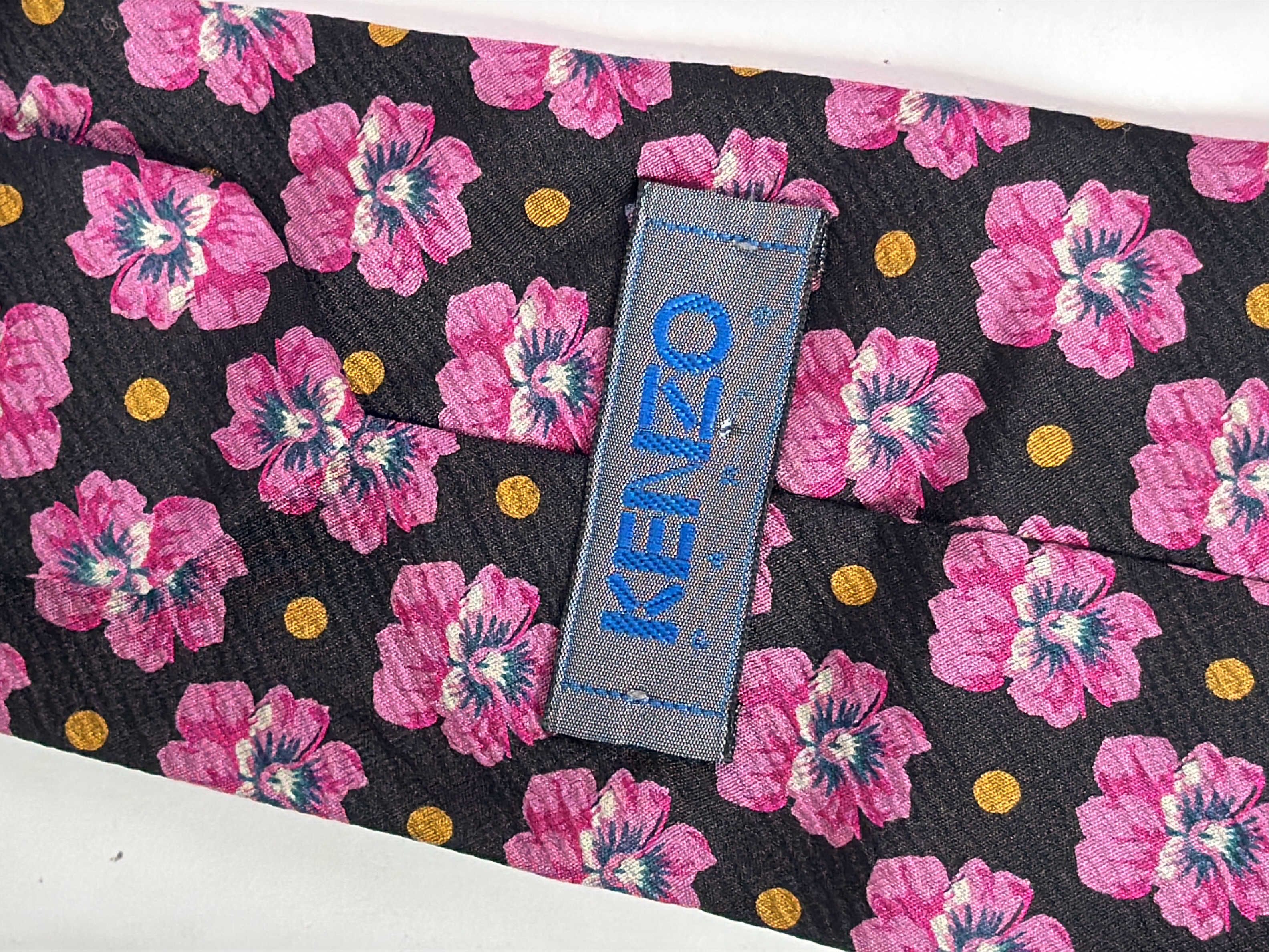 Cravate Kenzo noire à fleurs 🌸 - Photo 4