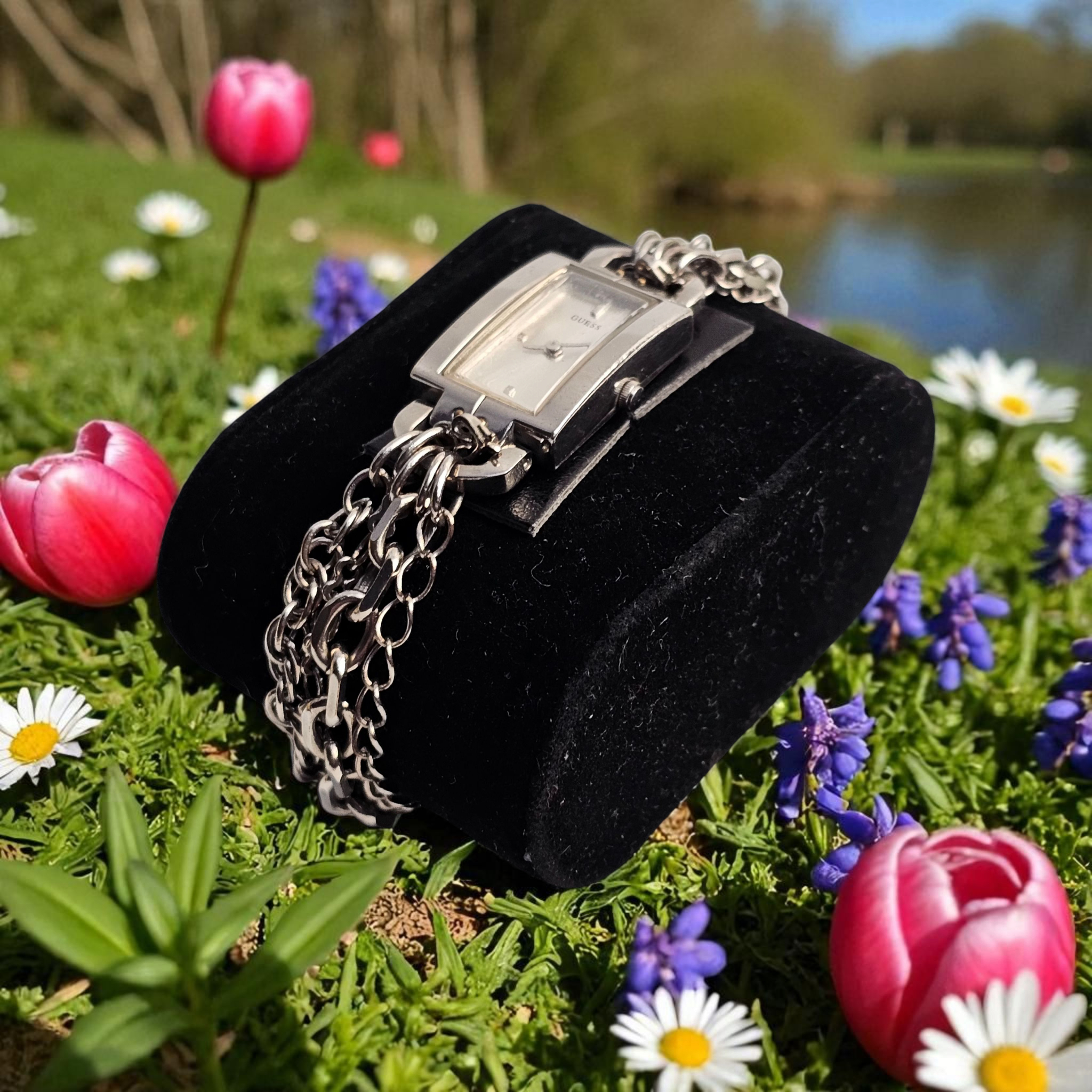 Montre bracelet Guess Modèle G75920L Femme - Photo 2