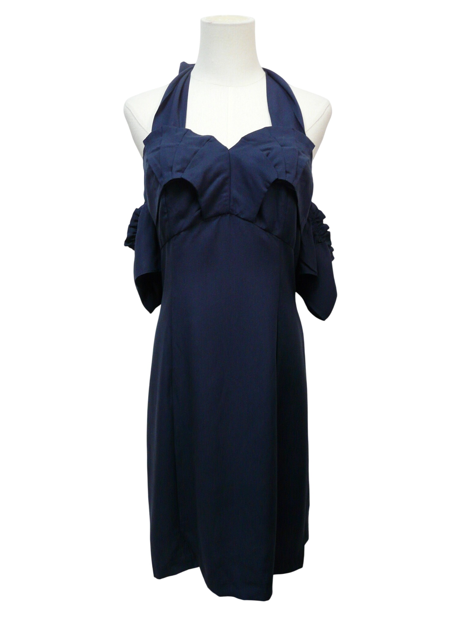 Acheter RF276 - Robe épaules dénudées - Naf Naf - Taille 38 Comme neuf - 16,00 € RF276 - Robe épaules dénudées - Naf Naf - Taille 38 Comme neuf - reconditionné disponible sur Label Emmaüs