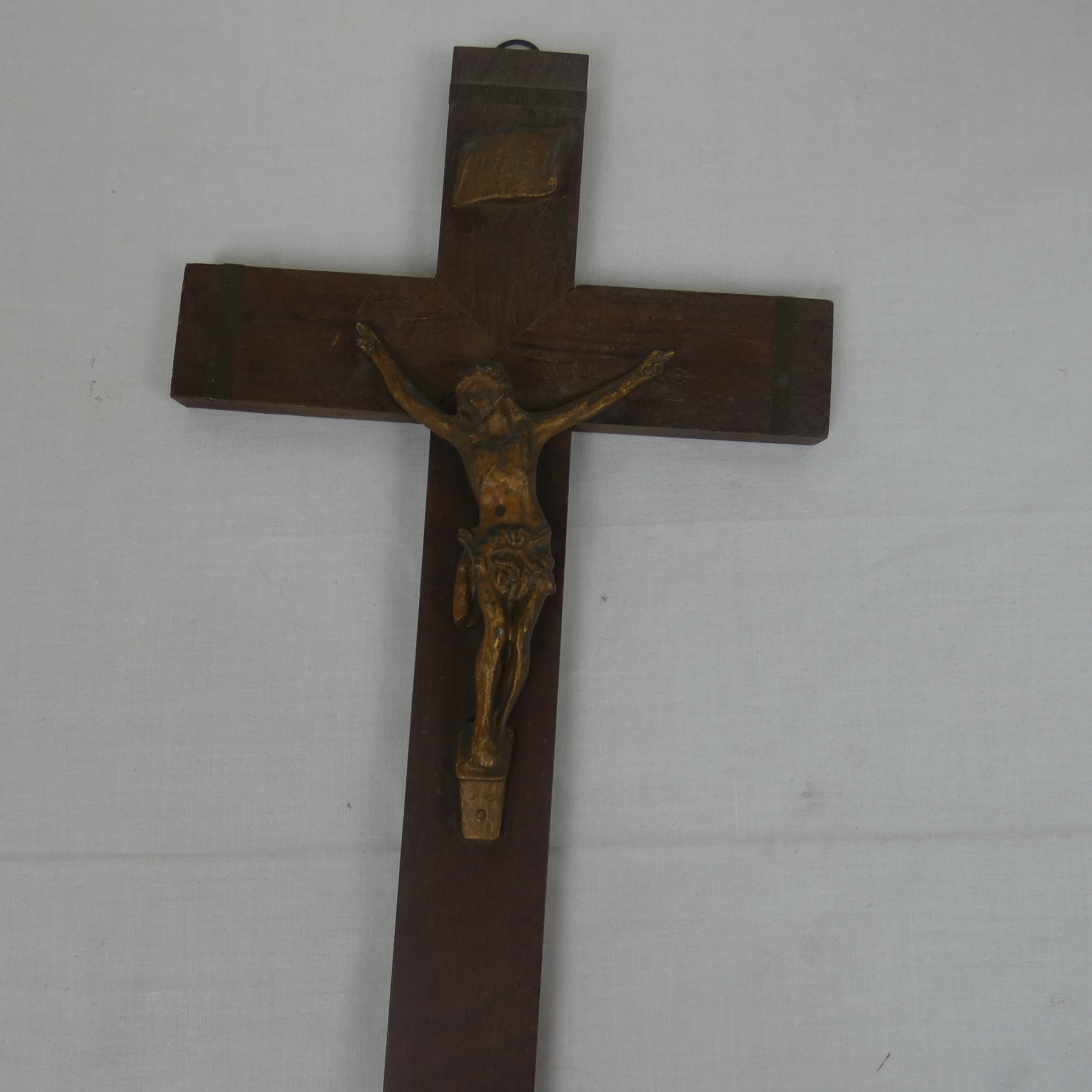 Crucifix En Cuivre et En Bois Vintage Déco  - Vue 2 - 
