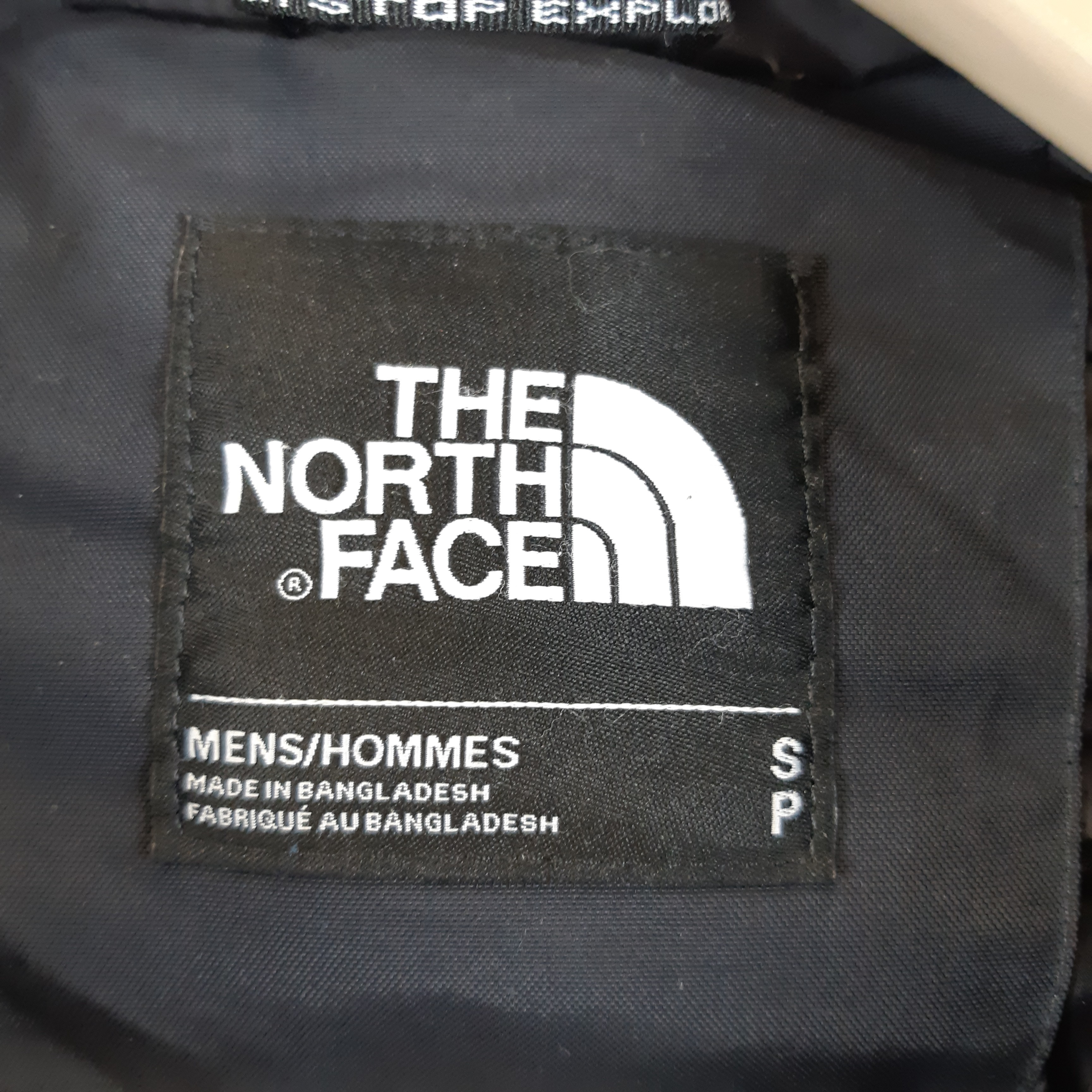 The North Face - Blouson à capuche fausse fourrure - Taille S État correct - Vue 4 - 