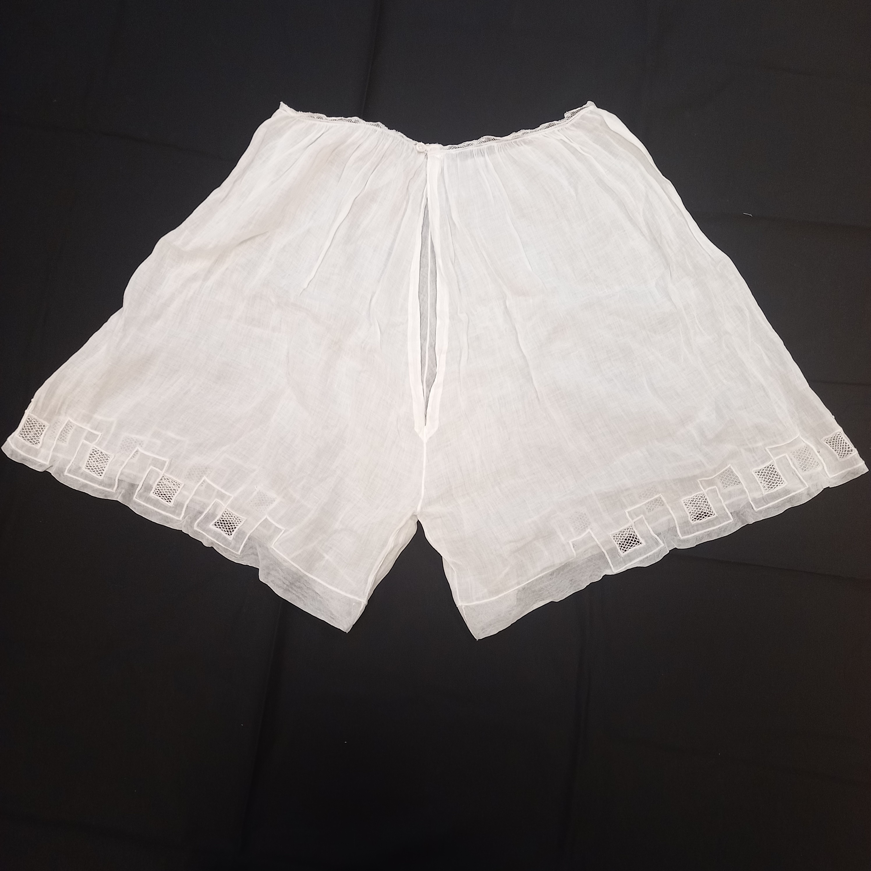 Culotte femme brodée , blanc T: 36/38 - Photo 1