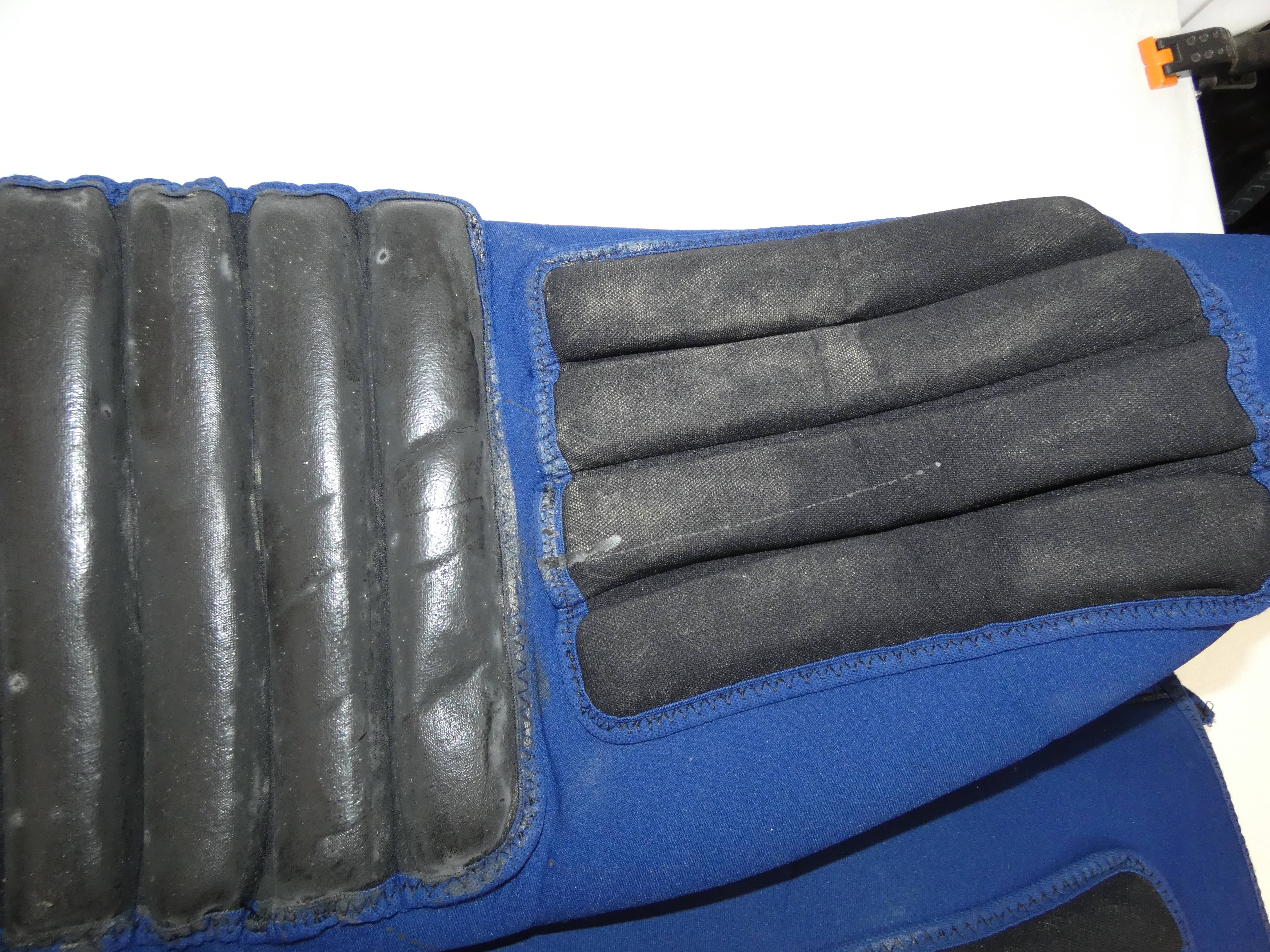 Ensemble complet en néoprène de marque NAO pour canyoning ou rafting Bon état - Vue 13 - 