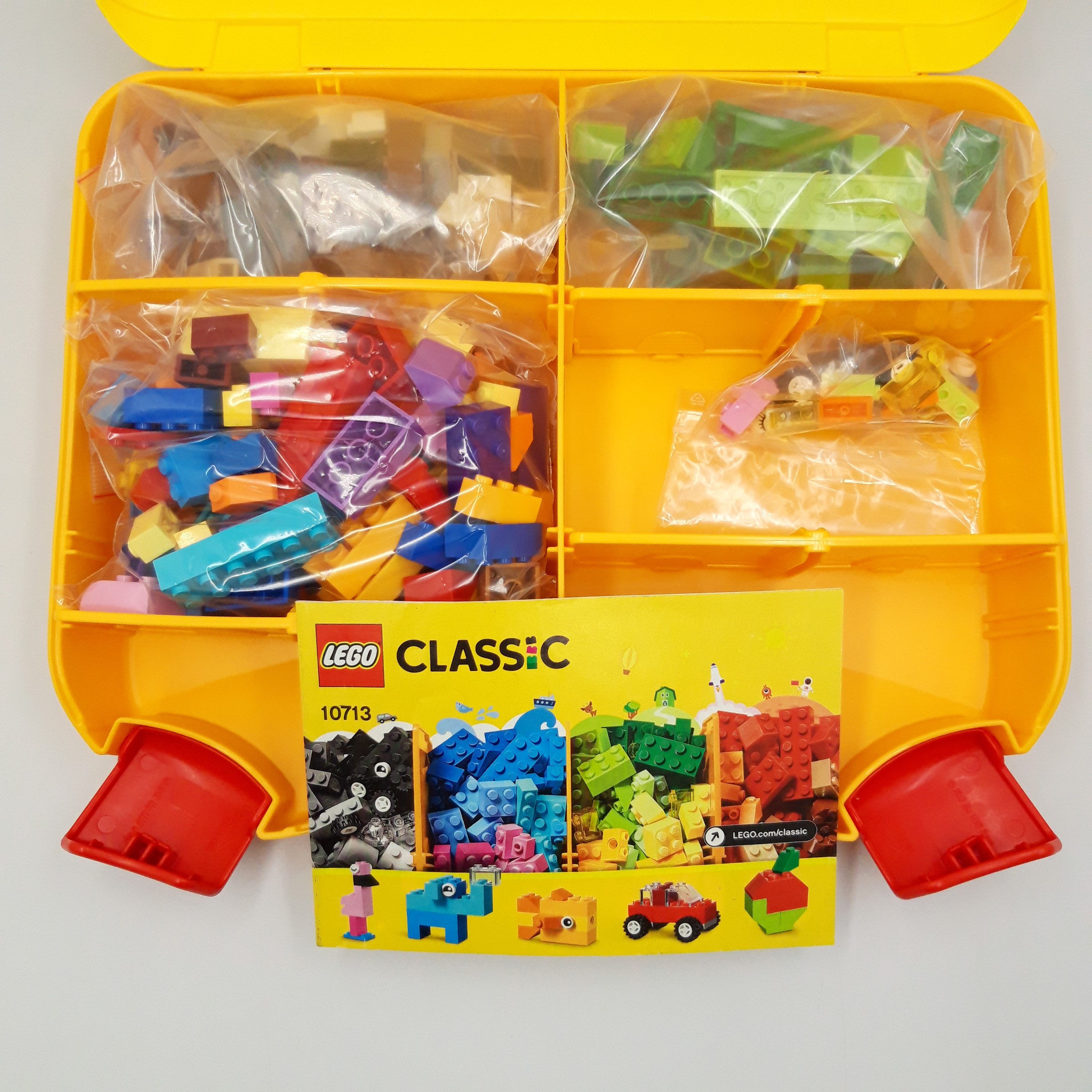 Lego classic, référence 10713 'la valisette de construction', année 2018 - Bon état sur Label Emmaüs