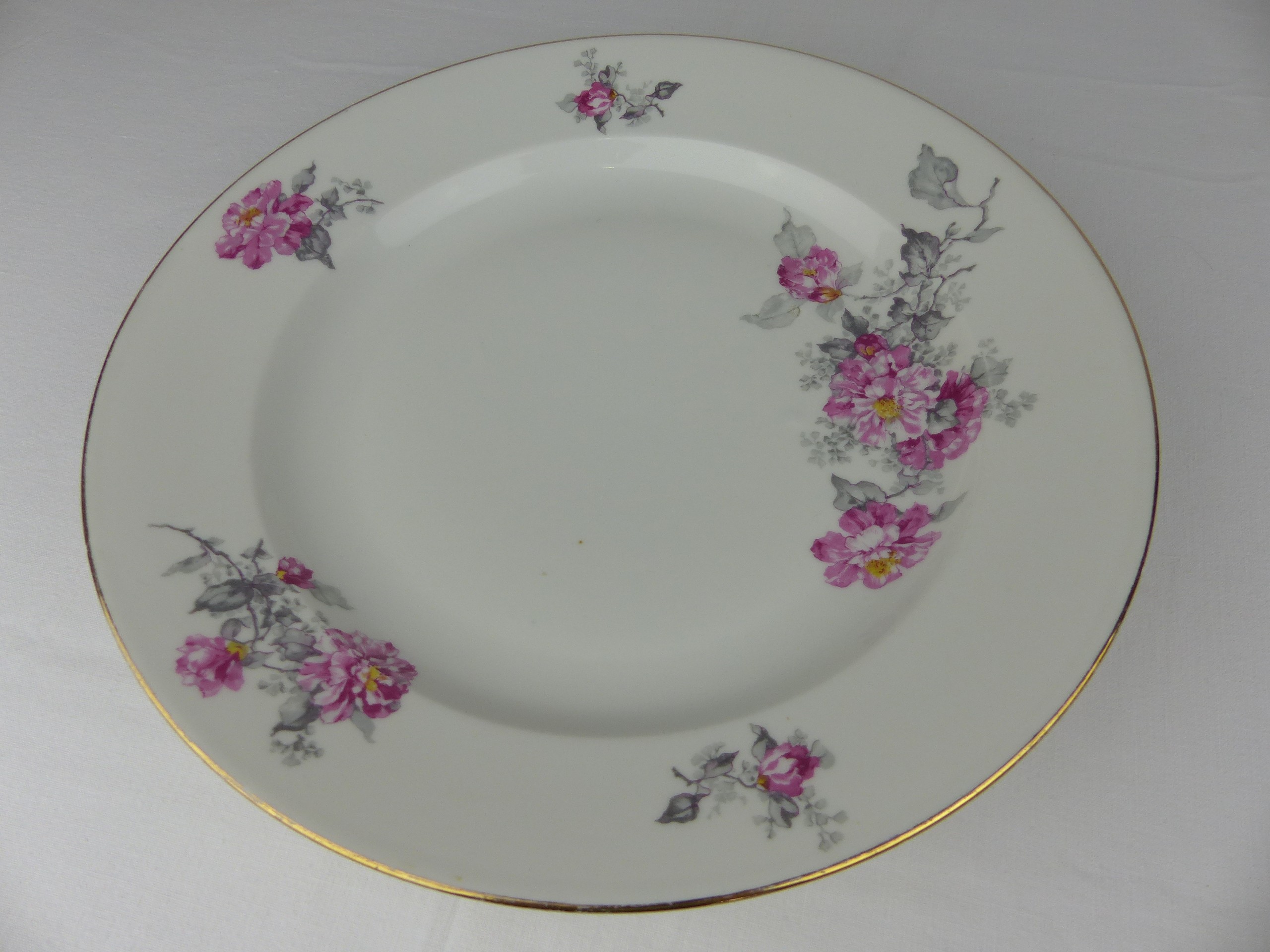 Plat rond en porcelaine de Limoges, Salmon & Cie, ULIM, 1940, France, 32 cm - Bon état sur Label Emmaüs