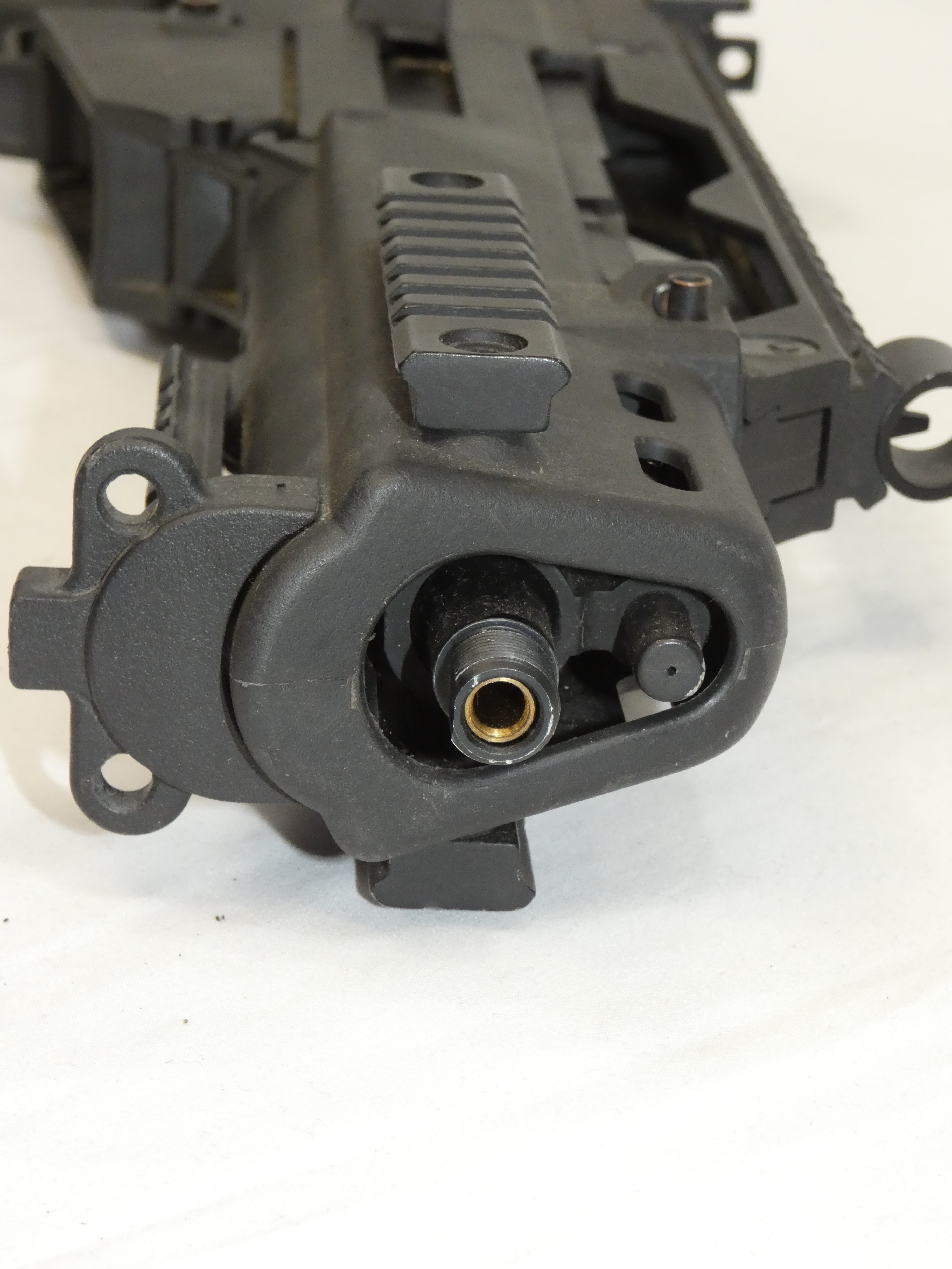 Fusil airsoft Army R36 Très bon état - Vue 3 - 