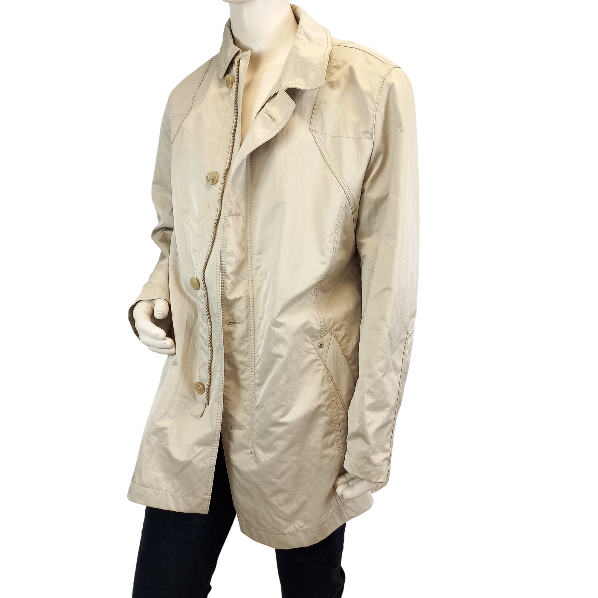 Veste BUGATTI Couleur sable Comme neuf -  reconditionné disponible sur Label Emmaüs