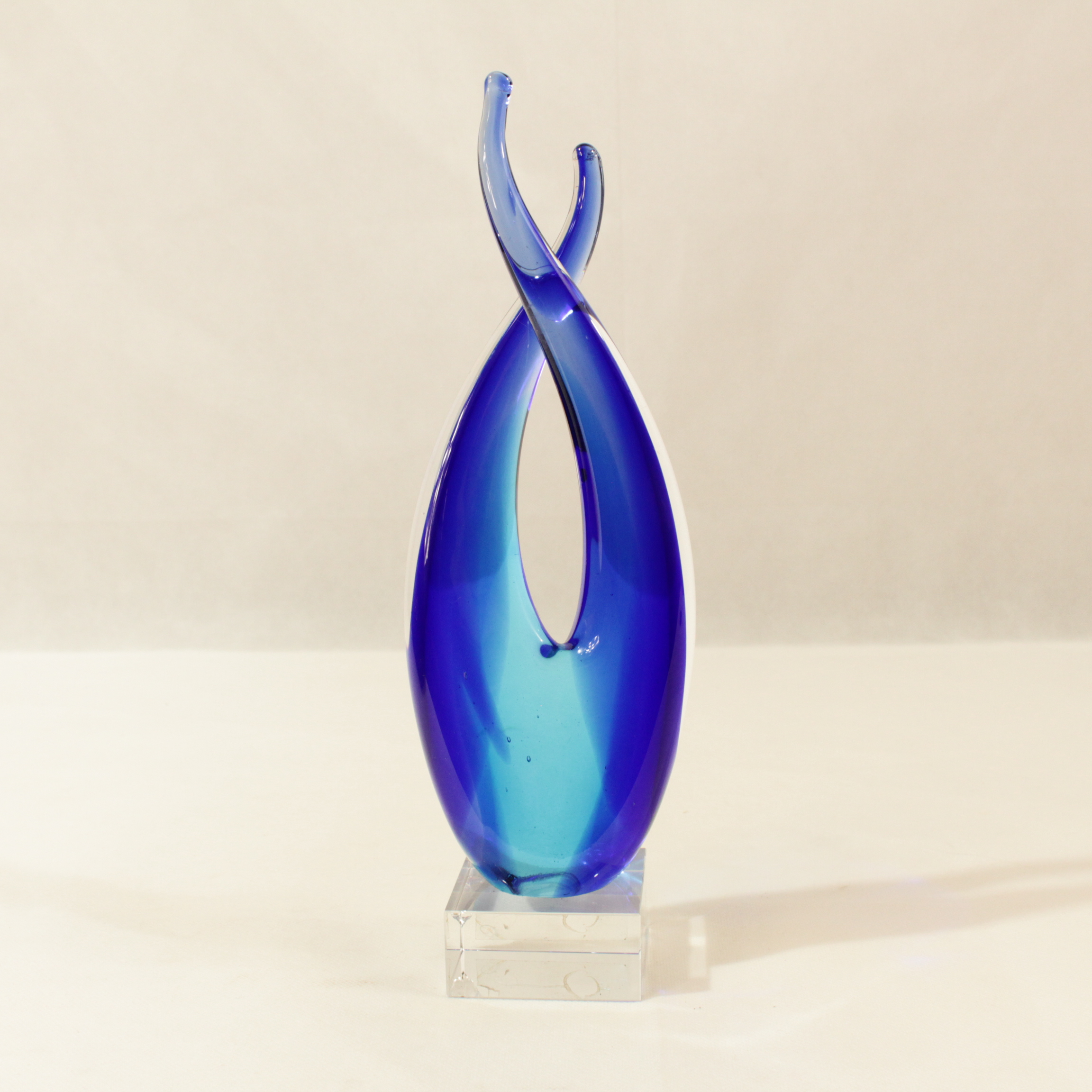 Sculpture bleue en verre style murano   Bon état - Vue 3 - 
