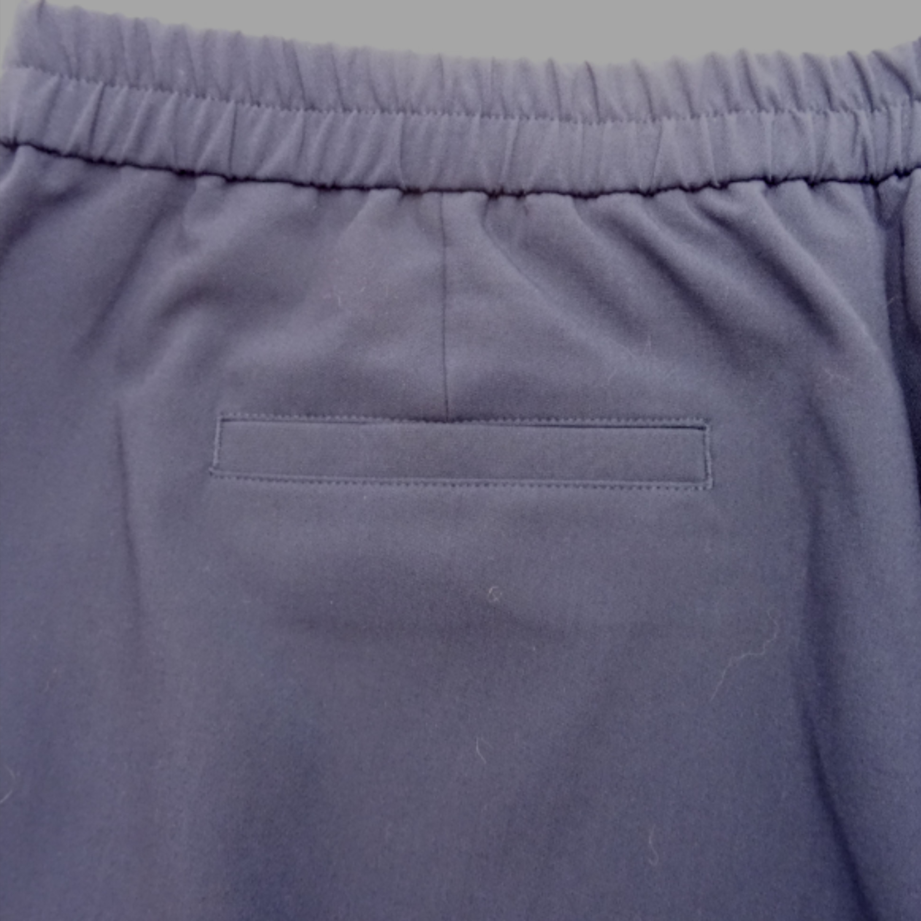 Pantalon femme " La féé maraboutée " bleu marine taille 46. Très bon état - Vue 6 - 