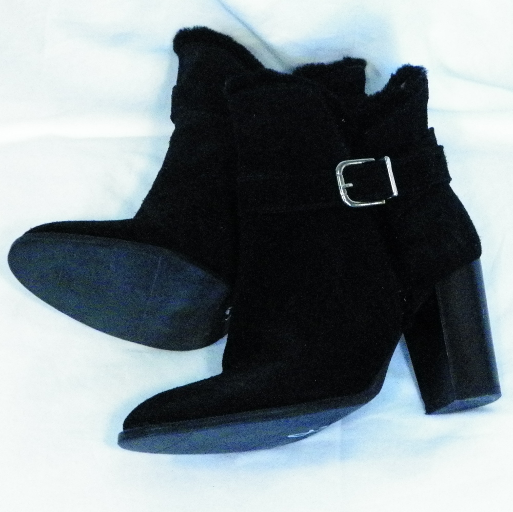 Bottine Femme Noire MELLOW YELLOW Pointure 35 Bon état -  reconditionné disponible sur Label Emmaüs