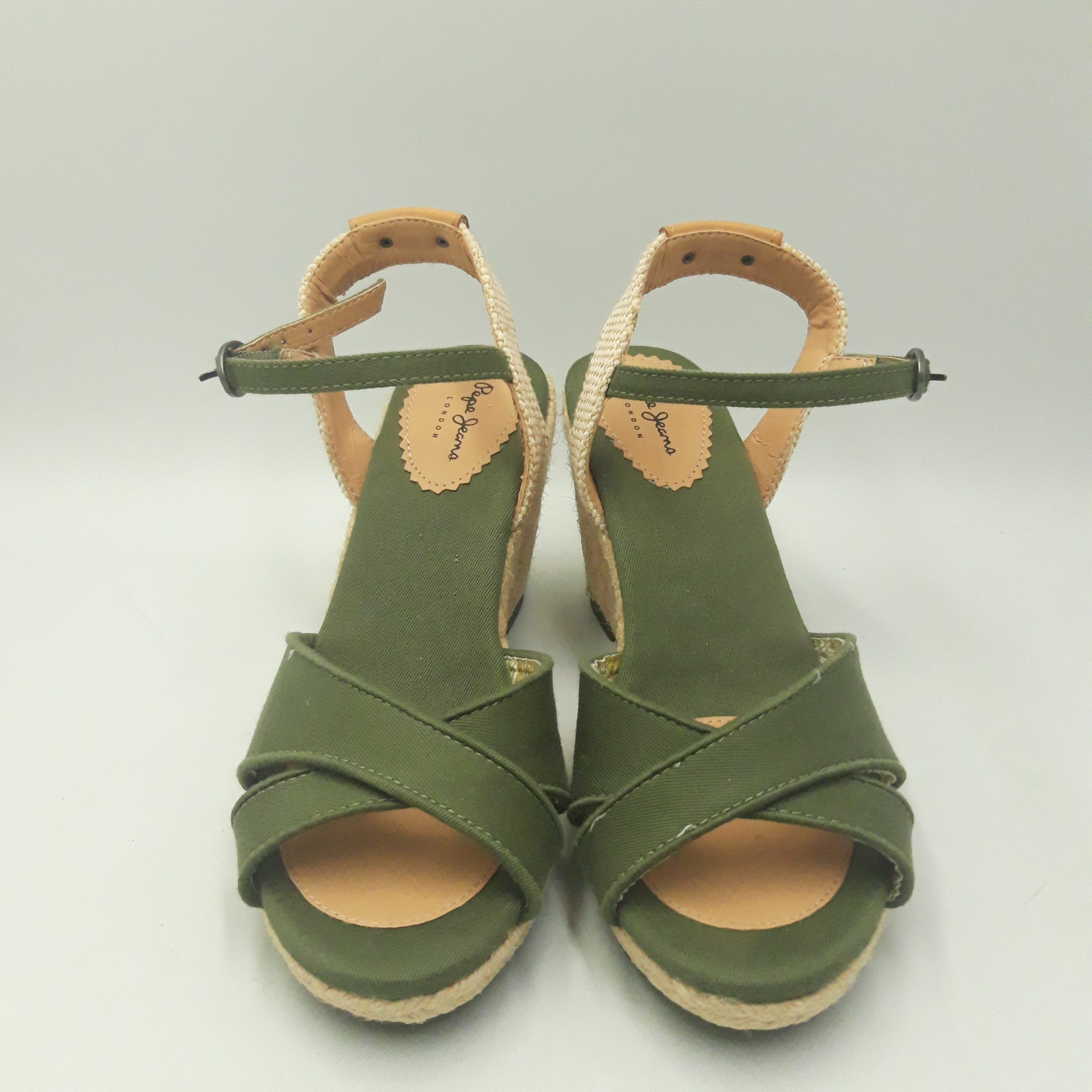 Sandales compensées couleur kaki femme de la marque Pepe Jeans, pointure 36 Comme neuf - Vue 3 - 