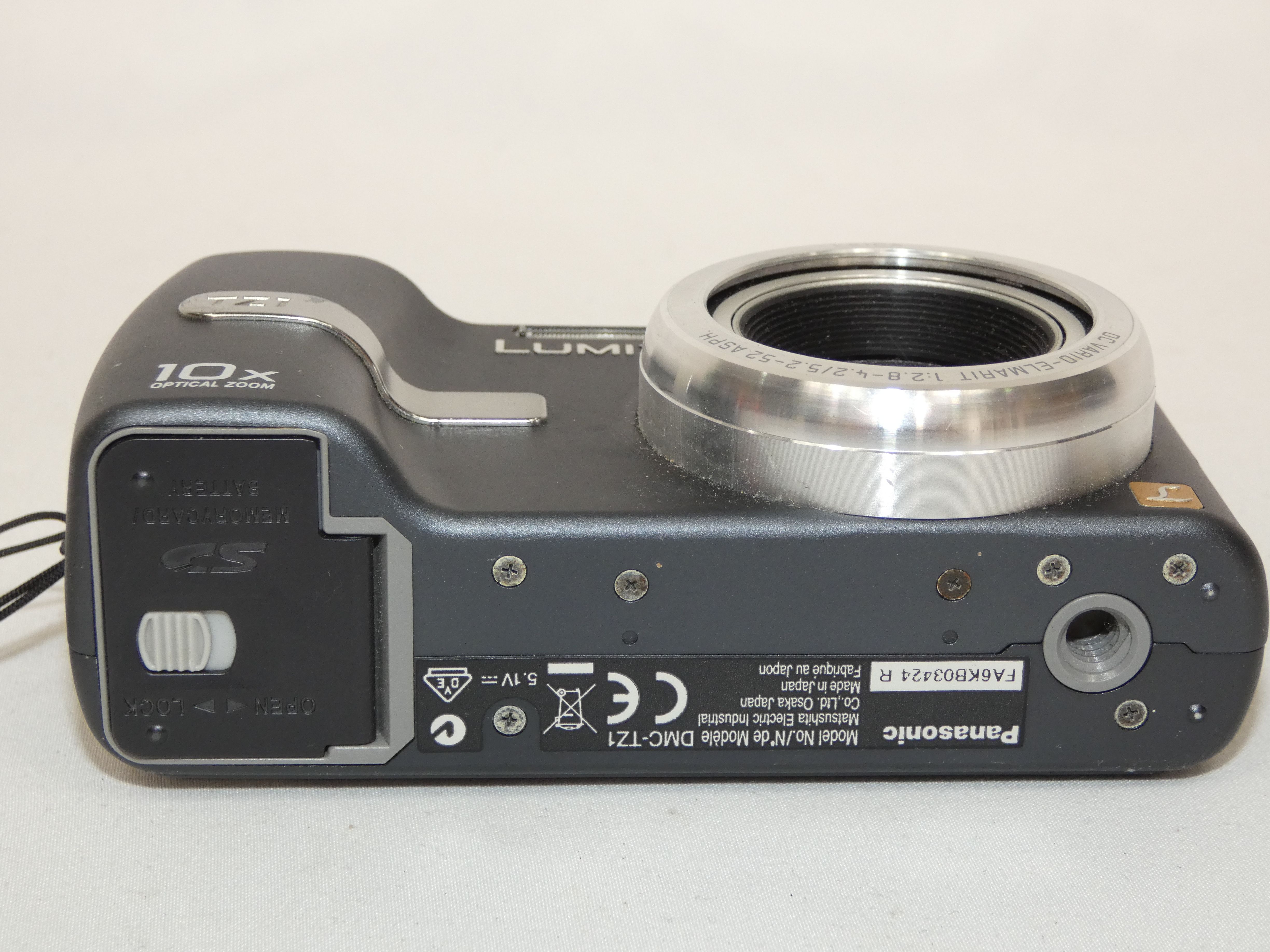 Appareil photo numérique PANASONIC DMC-TZ1 (pour pièces) Très bon état - Vue 7 - 