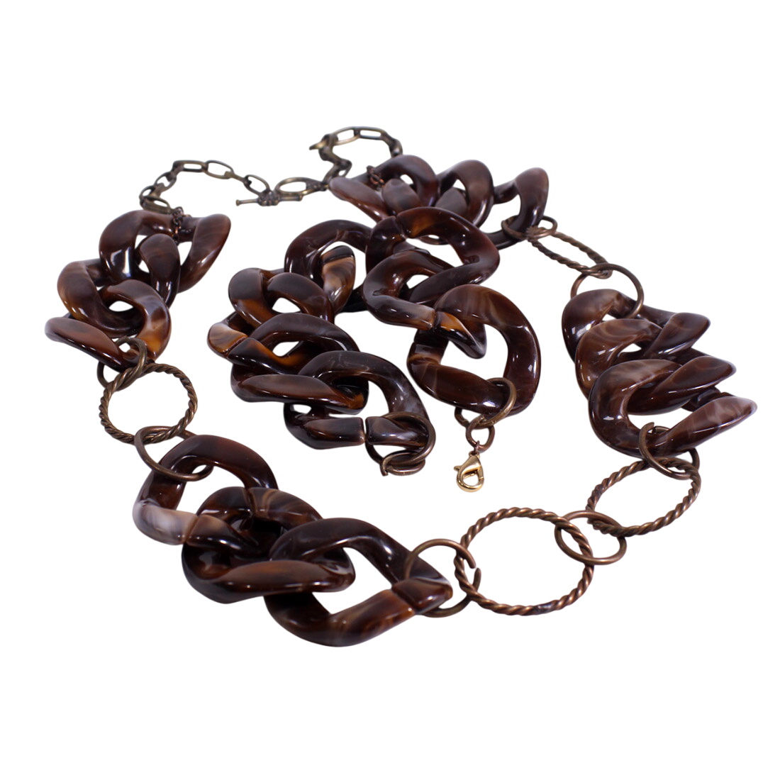 Parure imitation écaille Bon état -  reconditionné disponible sur Label Emmaüs