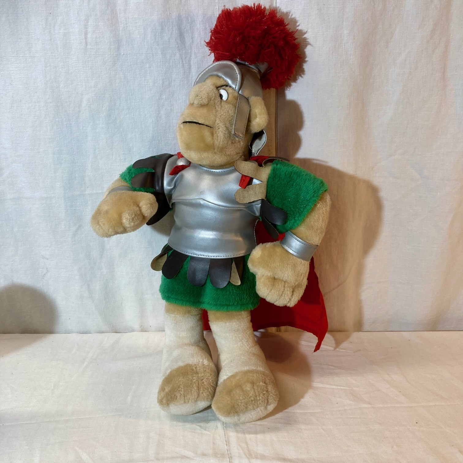 Voir photo 4 de Peluche Obélix + Légionnaire Peluche Obélix + Légionnaire Très bon état - Vue 4 -