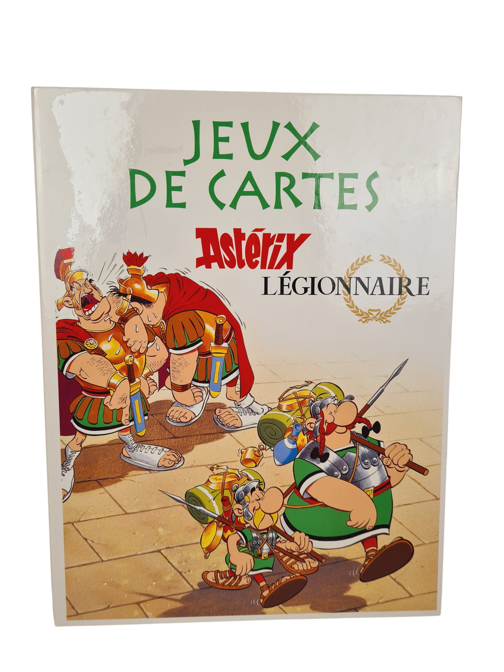 Acheter Jeu de carte - Astérix Légionnaire - Atlas Collections - 6 ans + Bon état - 10,00 € Jeu de carte - Astérix Légionnaire - Atlas Collections - 6 ans + Bon état - reconditionné disponible sur Label Emmaüs