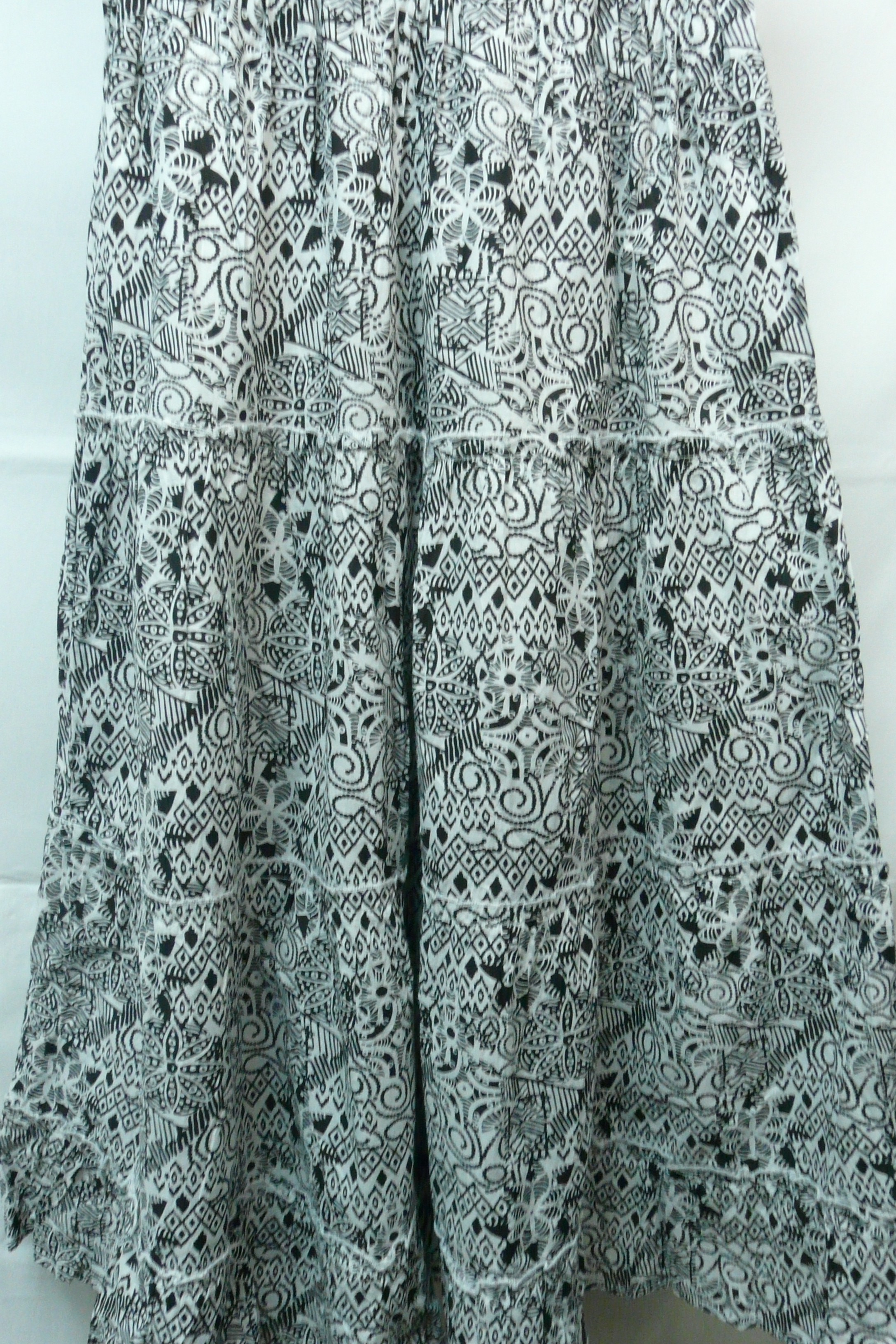 Voir photo 5 de BF181 - Jupe longue à motifs - Spot - Taille 36 BF181 - Jupe longue à motifs - Spot - Taille 36 - Vue 5 -