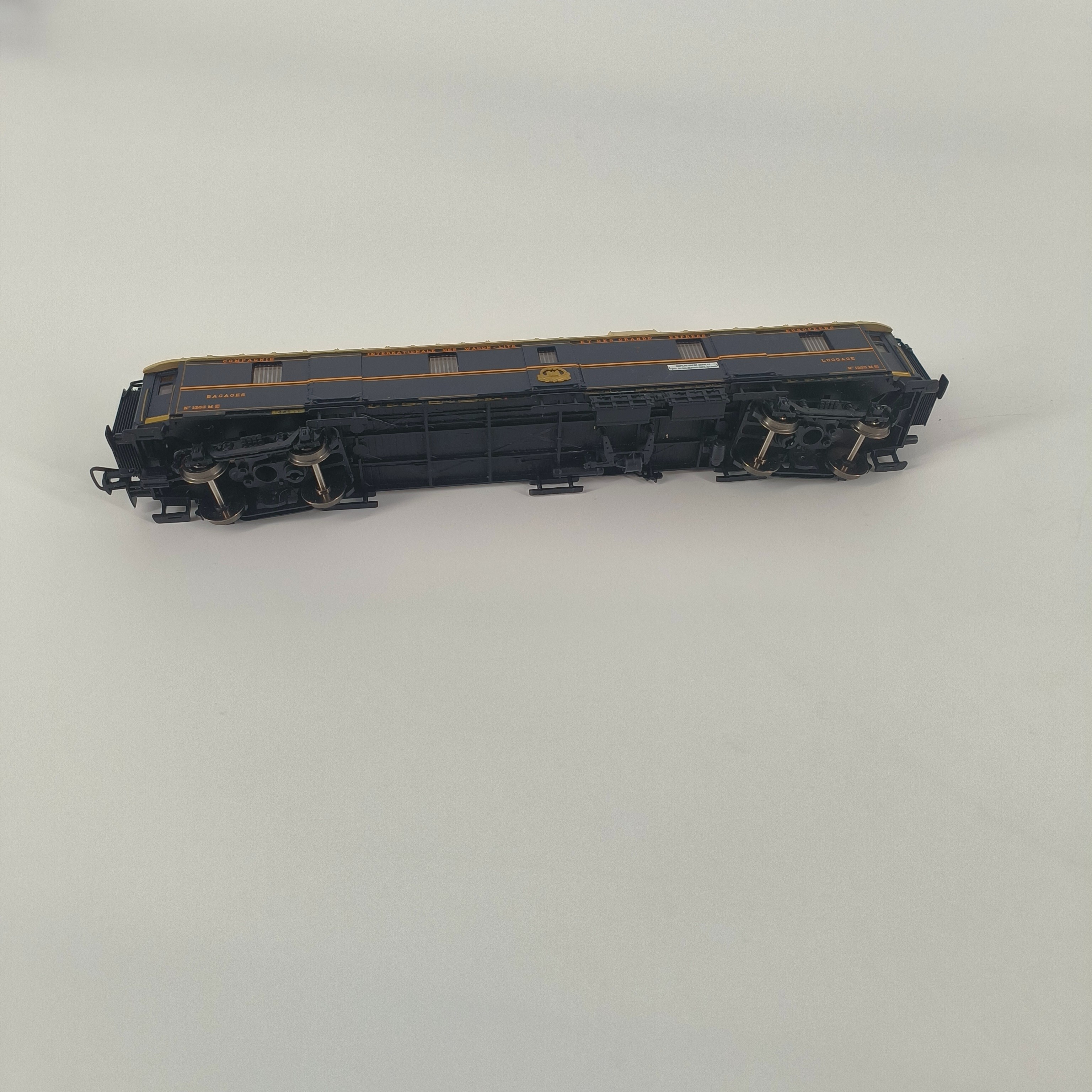 Lot de trois wagons voyageurs-ferroviaire-Orient express-Rivorossi cilw-HO Très bon état - Vue 6 - 