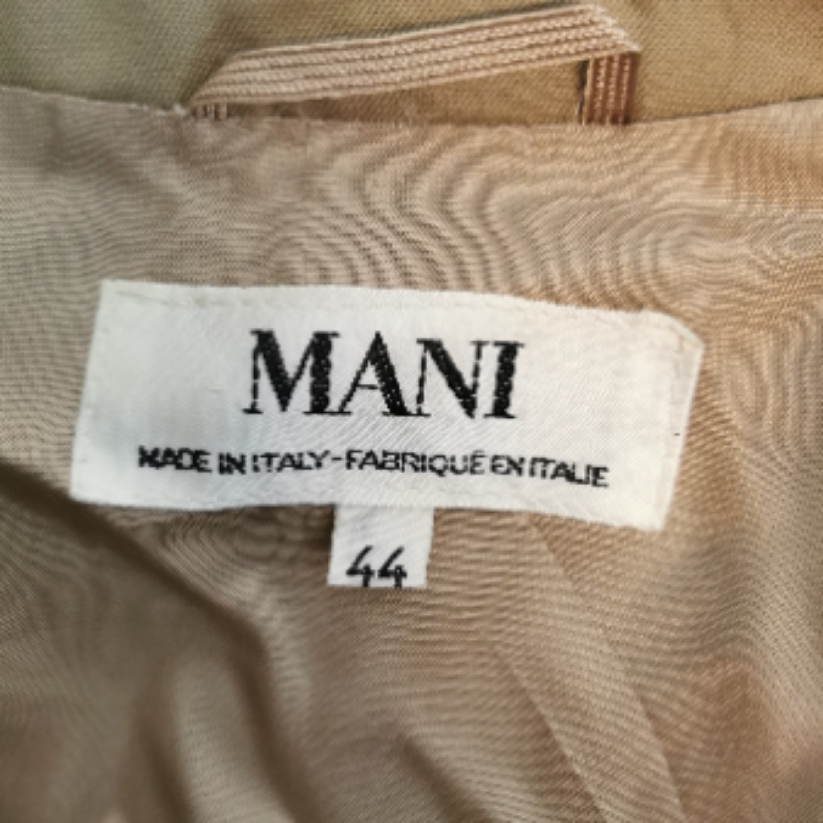 Blazer vintage MARNI 38 Beige classique à deux boutons Très bon état - Vue 4 - 
