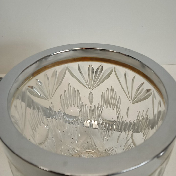 Voir photo 5 de Seau à glace avec sa cuillère Seau à glace avec sa cuillère Bon état - Vue 5 -