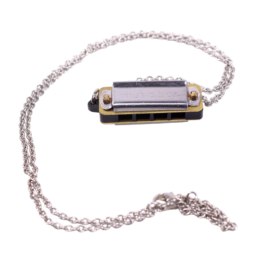 Collier à l'harmonica Bon état -  reconditionné disponible sur Label Emmaüs