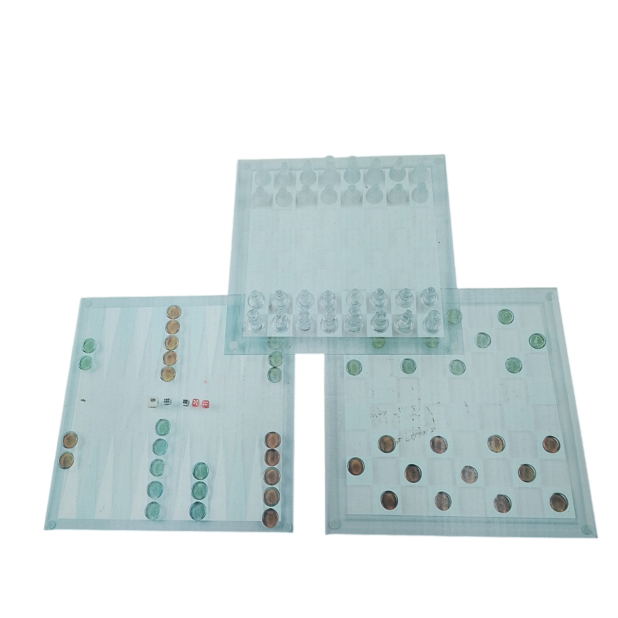 Acheter Jeu d'échecs 3-en-1 en verre Bon état - 16,00 € Jeu d'échecs 3-en-1 en verre Bon état - reconditionné disponible sur Label Emmaüs