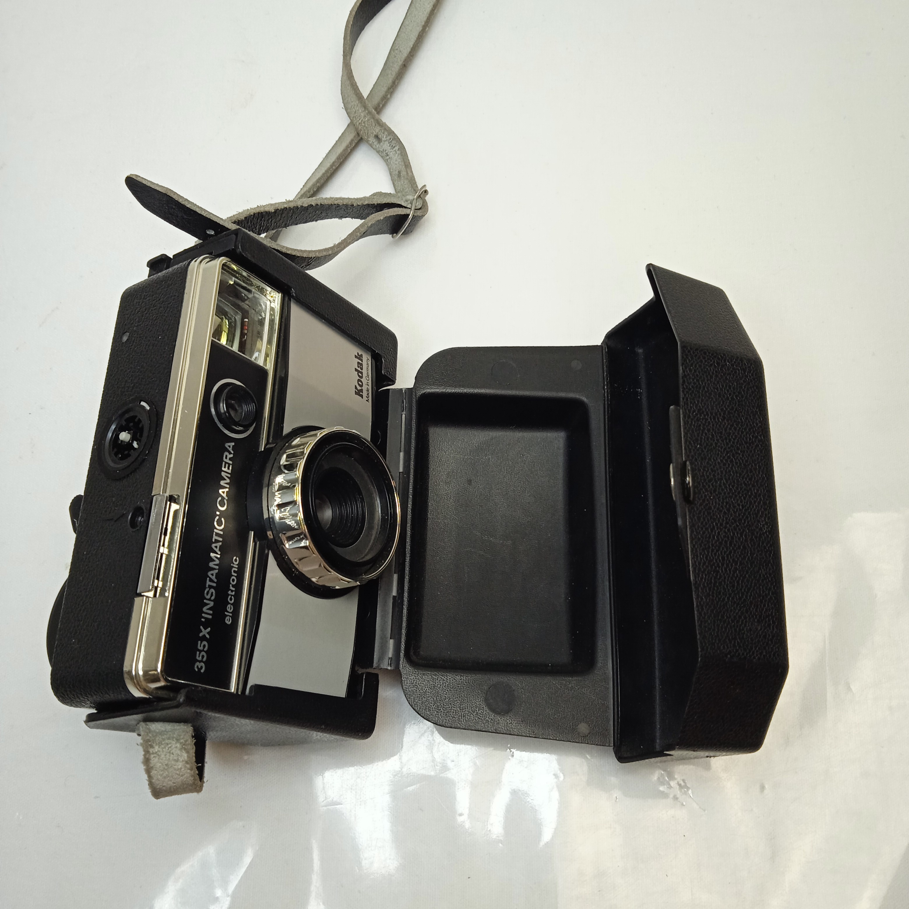 Appareil Photo KODAK 355 X Instamatic Camera Electronic - État correct - Photo 10