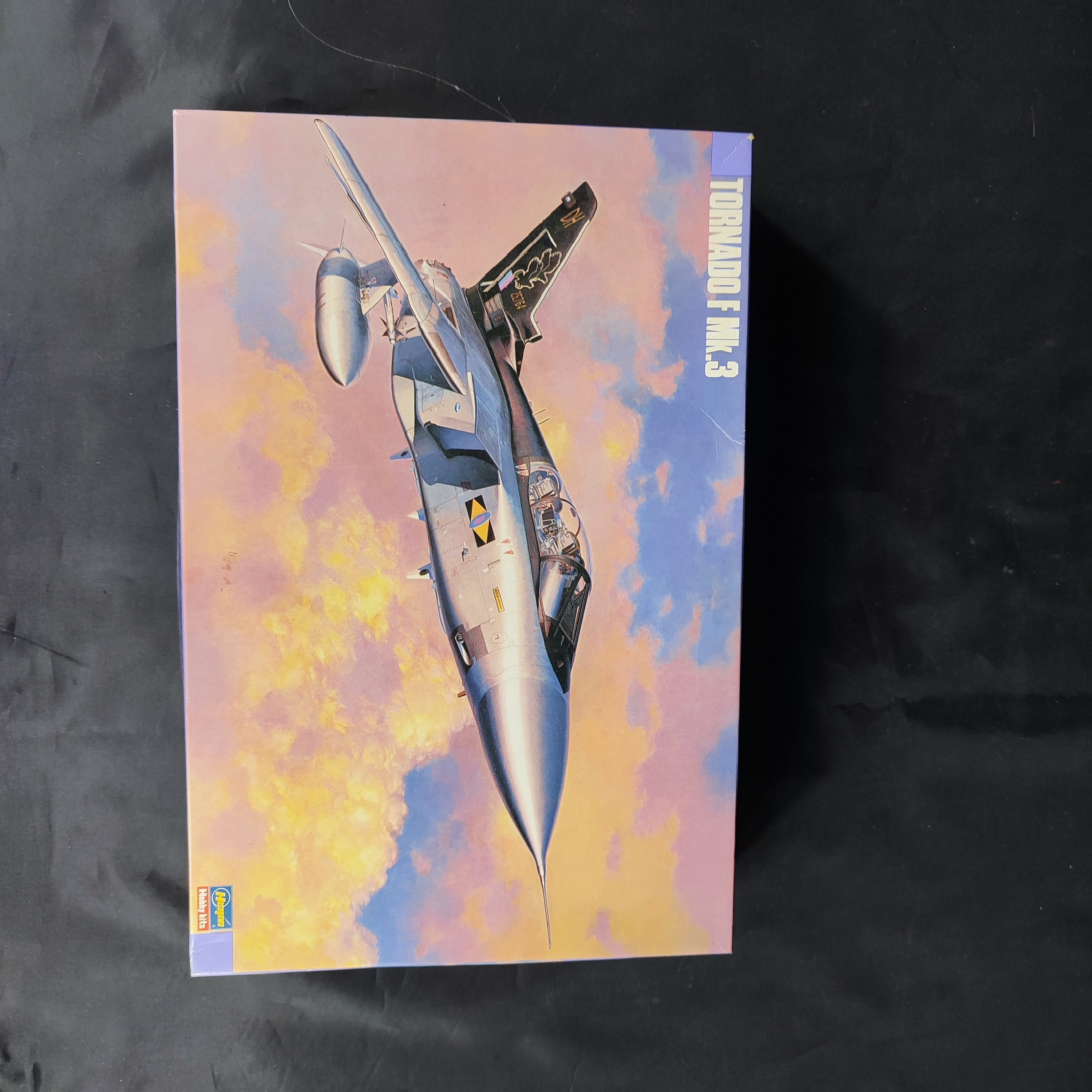 Maquette d’avion Tornado F Mk.3, à l’échelle 1/72, de la marque Hasegawa Hobby Kits. Très bon état - Vue 2 - 