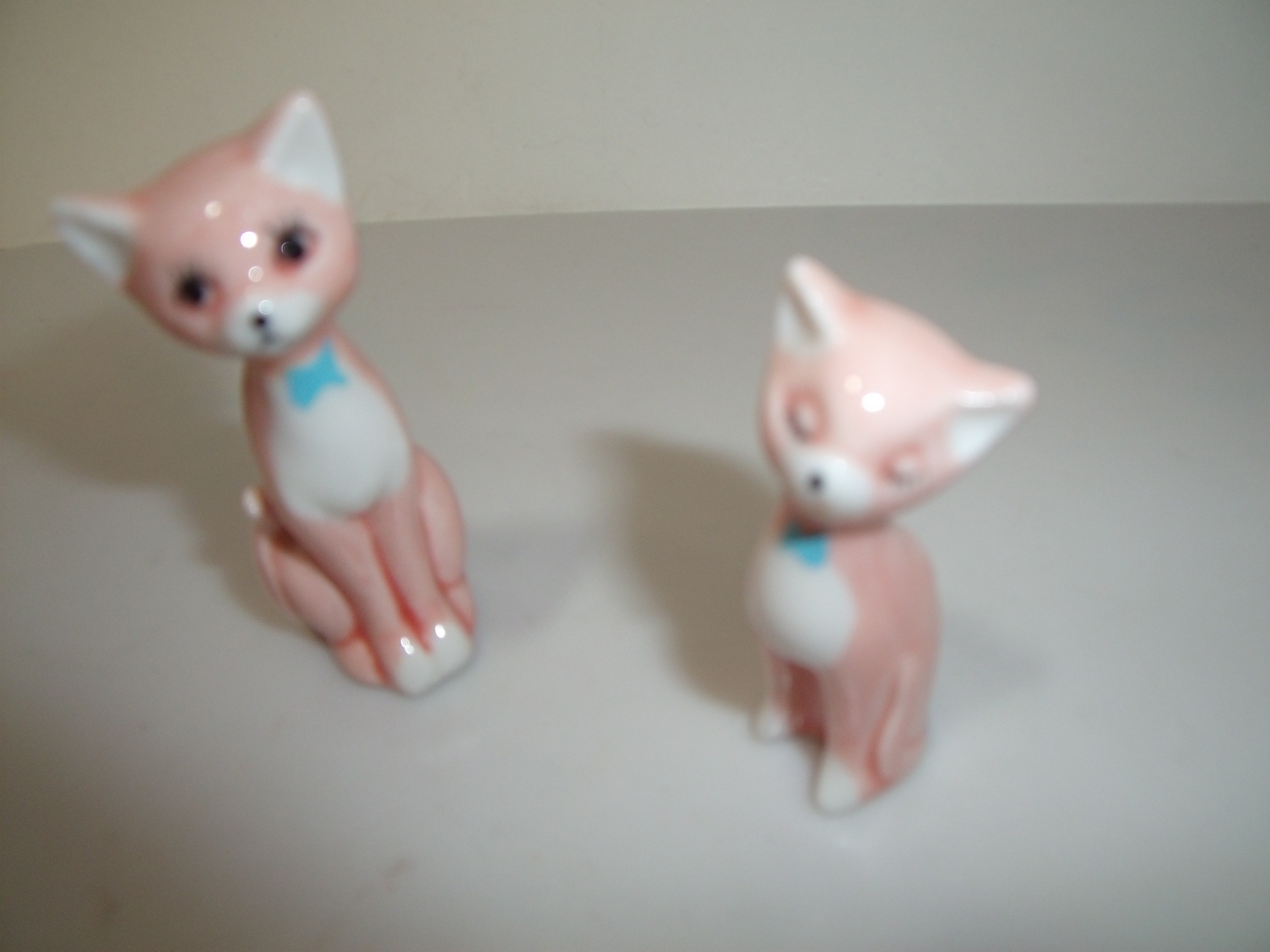 Lot de chats "roses" - Très bon état - Photo 5