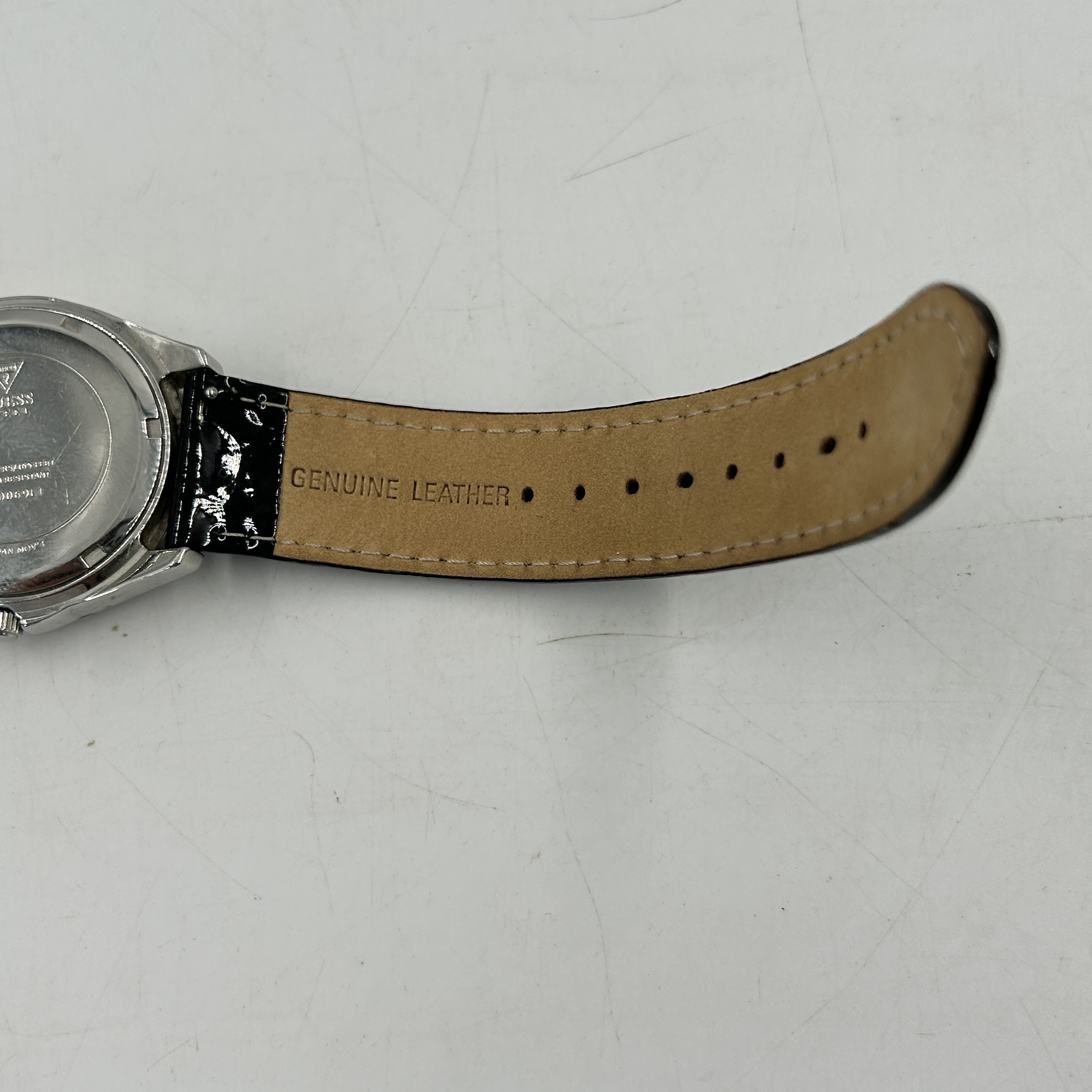 Montre Guess à quartz - Photo 6